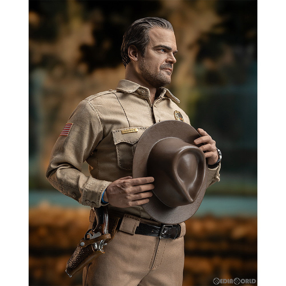 【中古即納】[FIG] ジム・ホッパー(シーズン1) Stranger Things(ストレンジャー・シングス) 未知の世界 1/6 完成品 可動フィギュア threezero(スリーゼロ)/グッドスマイルカンパニー(20250228)