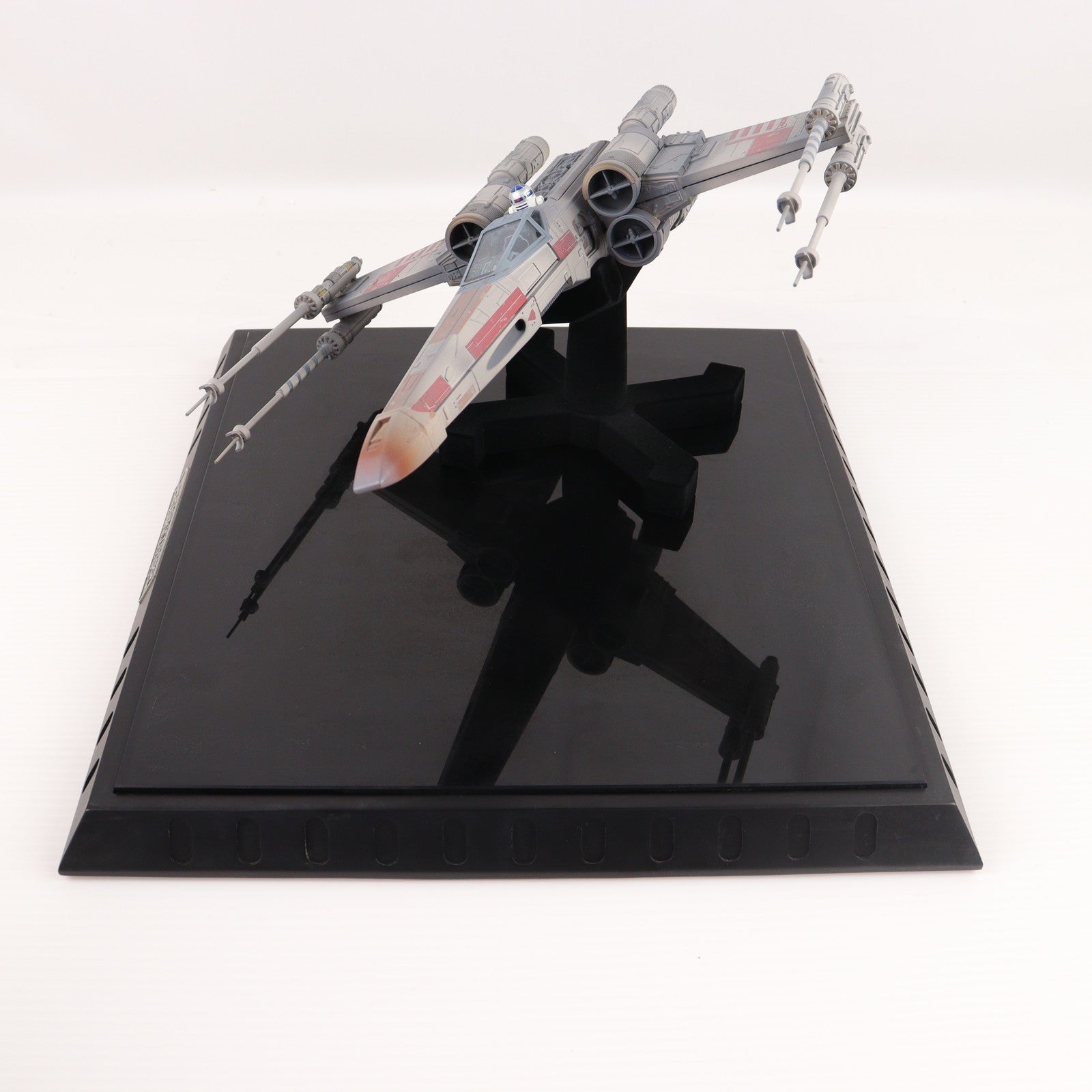 【中古即納】[FIG] Die Cast Replica Luke Skywalker(ルーク・スカイウォーカー) X-Wing STAR FIGHTER STAR WARS(スター・ウォーズ) エピソード4/新たなる希望 1/38 完成品 フィギュア CODE3(20040131)