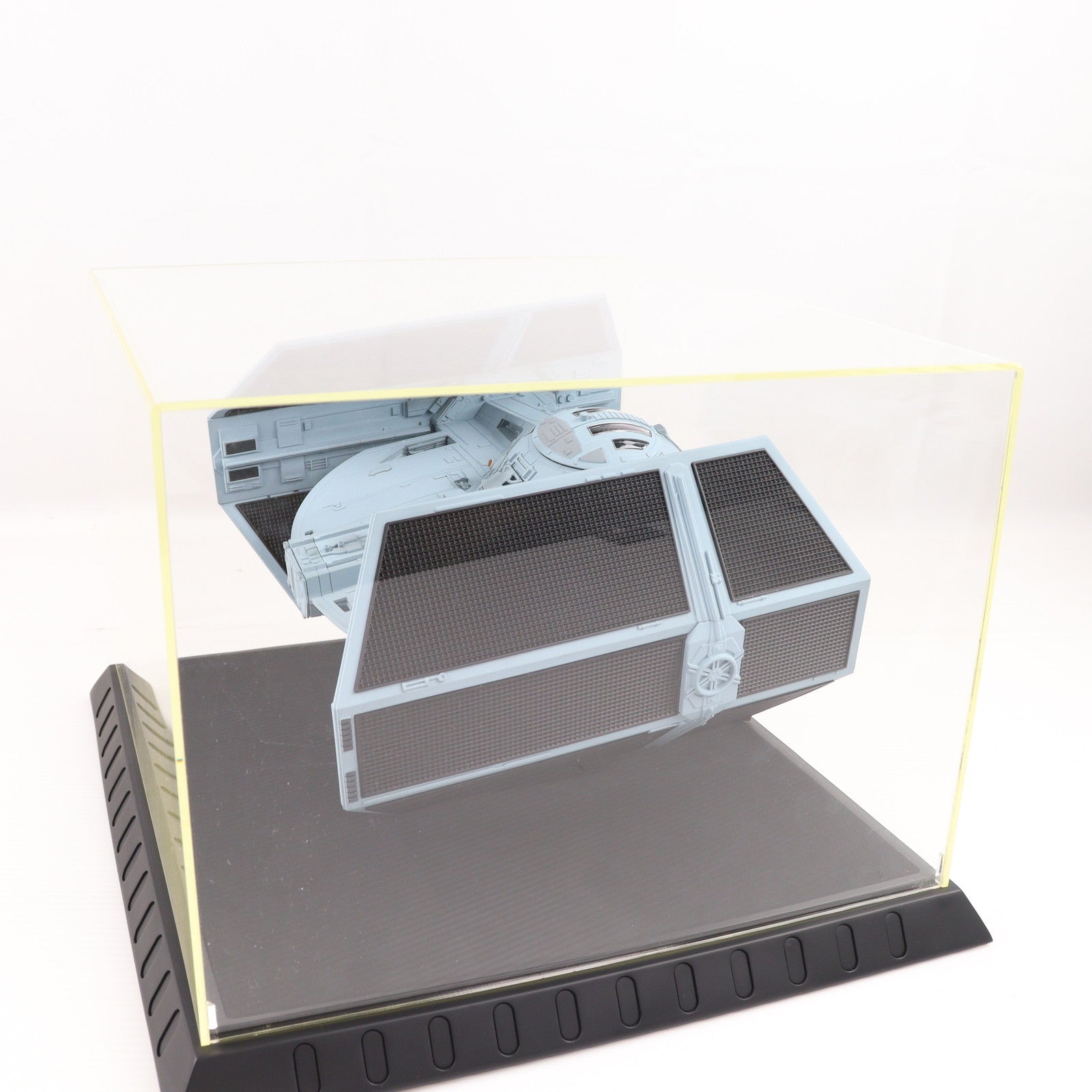 【中古即納】[FIG] Die Cast Replica DARTH VADER'S(ダース・ベイダーズ) TIE FIGHTER(タイ・ファイター) STAR WARS(スター・ウォーズ) エピソード4/新たなる希望 1/38 完成品 フィギュア CODE3(20060131)