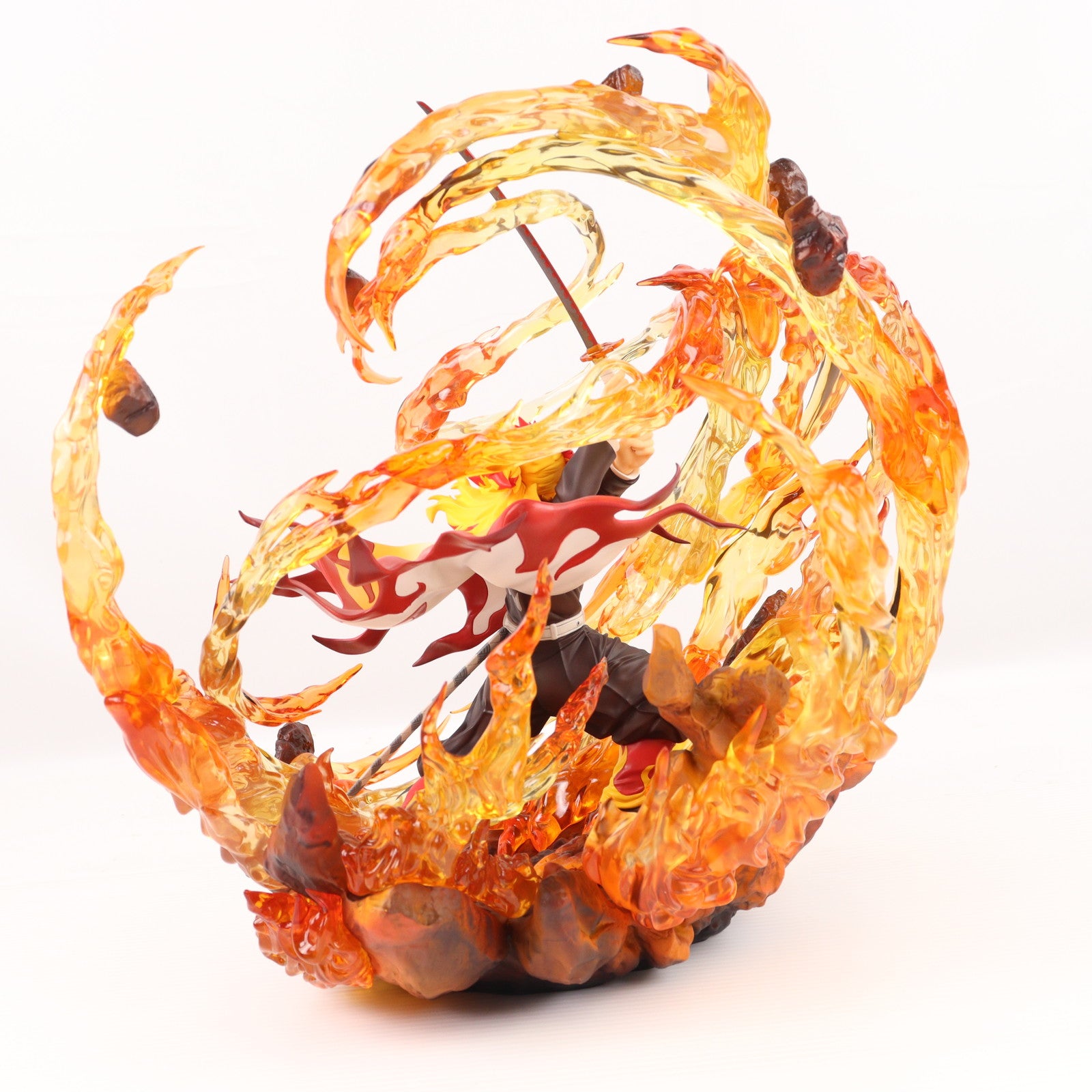 【中古即納】[FIG] 煉獄杏寿郎(れんごくきょうじゅろう) DX Ver. 鬼滅の刃 1/8 完成品 フィギュア(BF117) ベルファイン(20220630)