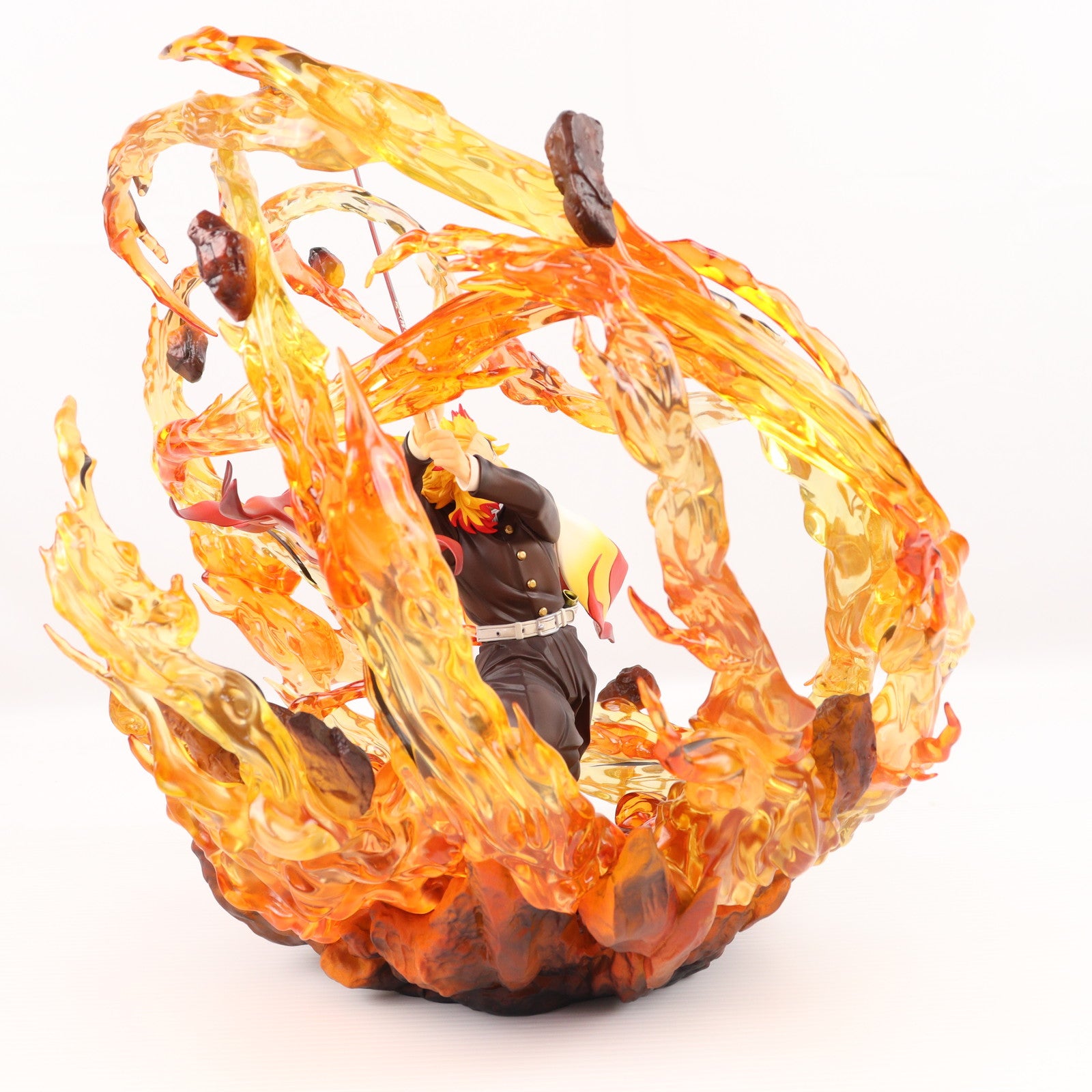 【中古即納】[FIG] 煉獄杏寿郎(れんごくきょうじゅろう) DX Ver. 鬼滅の刃 1/8 完成品 フィギュア(BF117) ベルファイン(20220630)