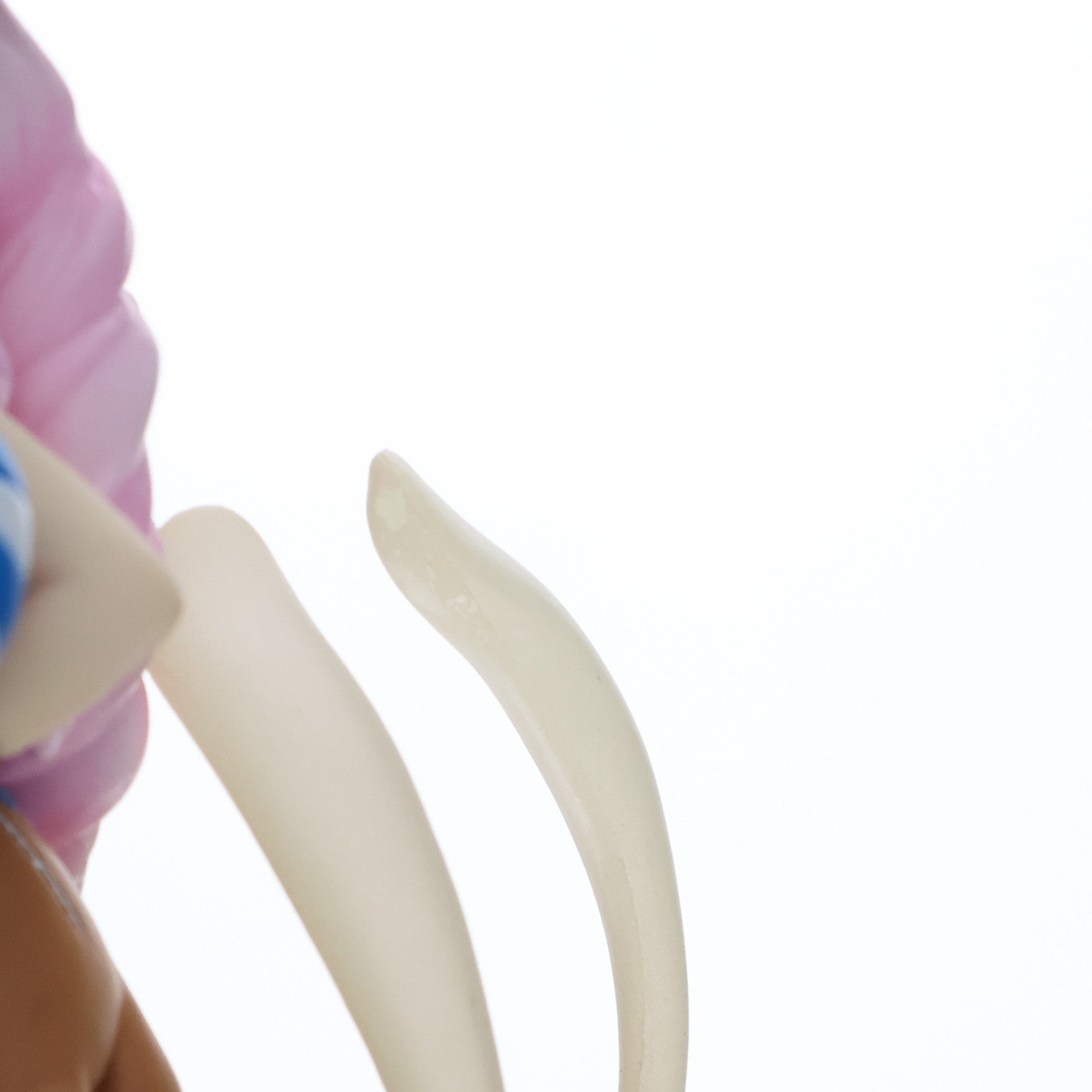 【中古即納】[FIG] フィギュアーツZERO ペローナ ONE PIECE(ワンピース) 完成品 フィギュア バンダイ(20120414)