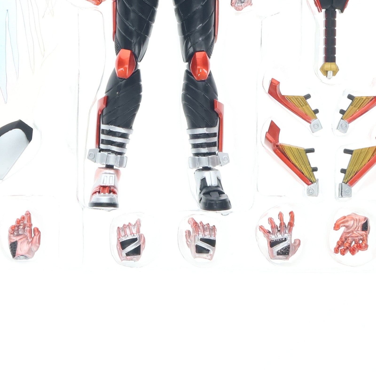 【中古即納】[FIG] S.H.Figuarts(フィギュアーツ) 仮面ライダーカブトハイパーフォーム 完成品 可動フィギュア バンダイ(20101211)