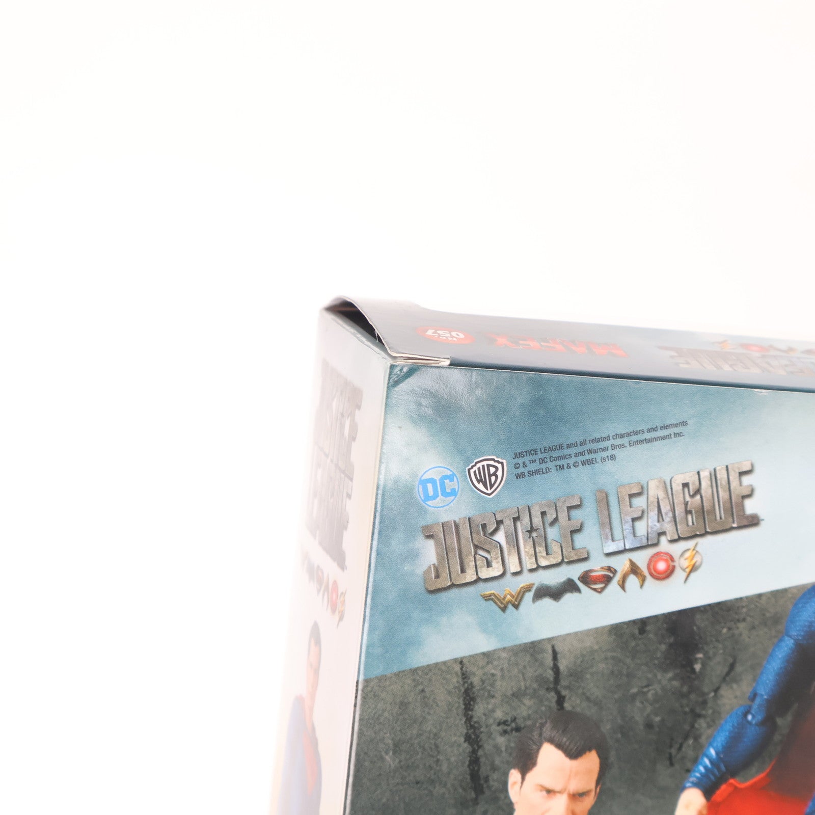 【中古即納】[FIG] マフェックス No.057 MAFEX SUPERMAN(スーパーマン) JUSTICE LEAGUE(ジャスティス・リーグ) 完成品 フィギュア メディコム・トイ(20180328)