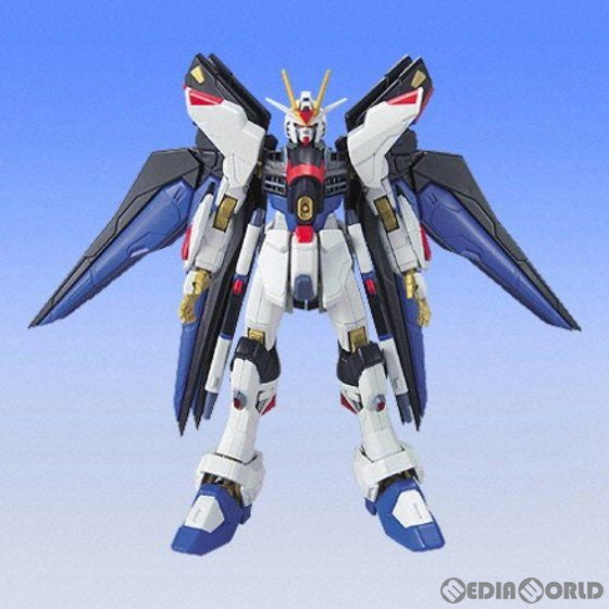 【中古即納】[FIG] HCM-Pro 19-00 ZGMF-X20A ストライクフリーダムガンダム 機動戦士ガンダムSEED DESTINY(シード デスティニー) 1/200 完成品 可動フィギュア バンダイ(20051015)