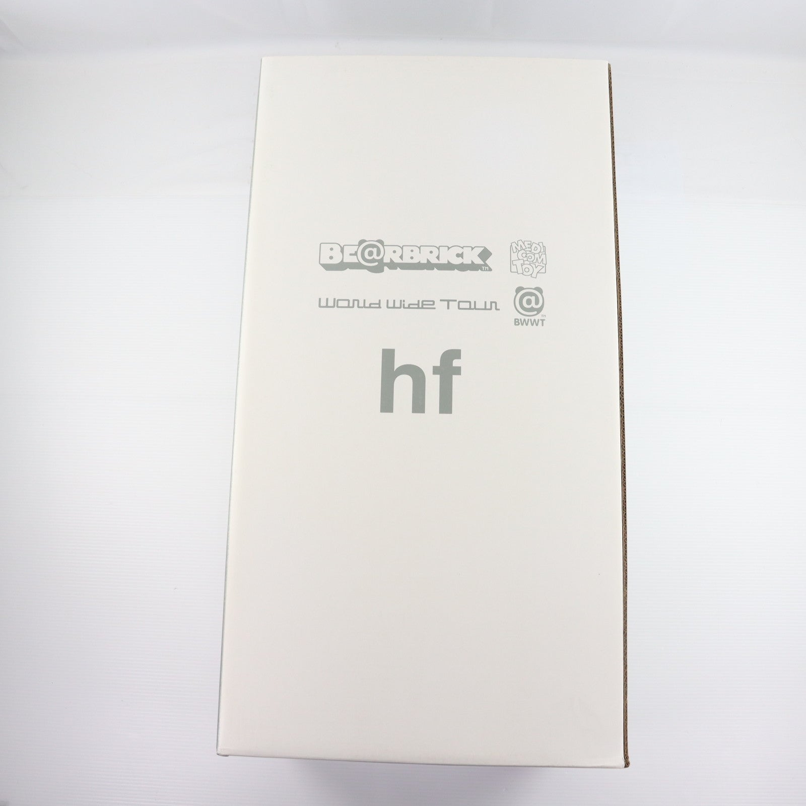 【中古即納】[FIG] BE@RBRICK(ベアブリック) hf 1000% BE@RBRICK WORLD WIDE TOUR開催記念商品 完成品 可動フィギュア メディコム・トイ(20041231)