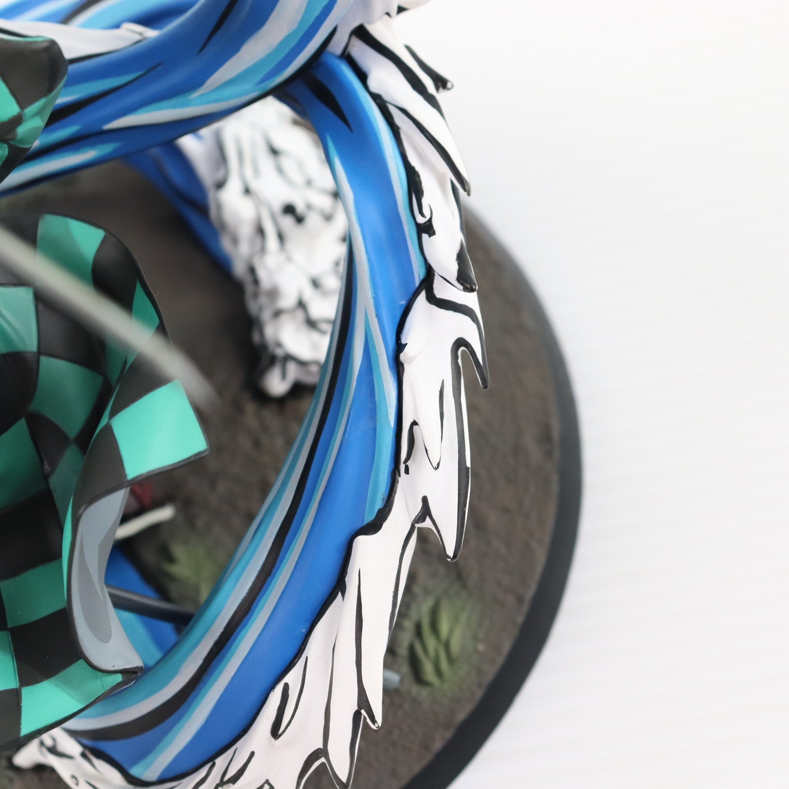 【中古即納】[FIG] ANIPLEX+限定 竈門炭治郎(かまどたんじろう) 全集中彩色Ver. 鬼滅の刃 1/8 完成品 フィギュア アニプレックス(20230131)