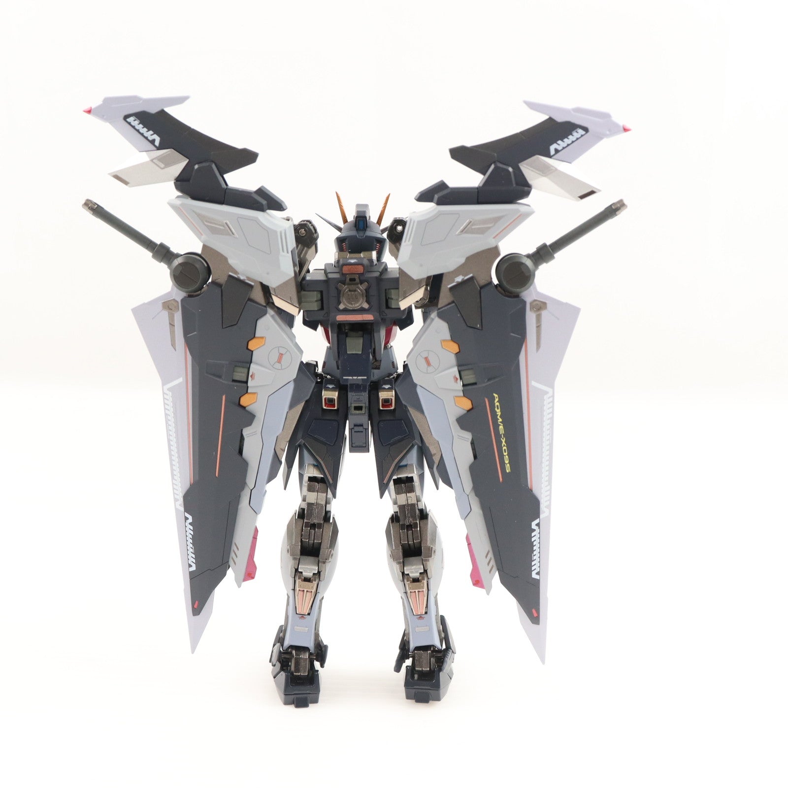 【中古即納】[FIG] METAL BUILD ストライクノワールガンダム(オルタナティブストライク Ver.) 機動戦士ガンダムSEED(シード) C.E.73 STARGAZER(スターゲイザー) 完成品 可動フィギュア TAMASHII NATION 2022&魂ウェブ商店限定 バンダイスピリッツ(20221115)