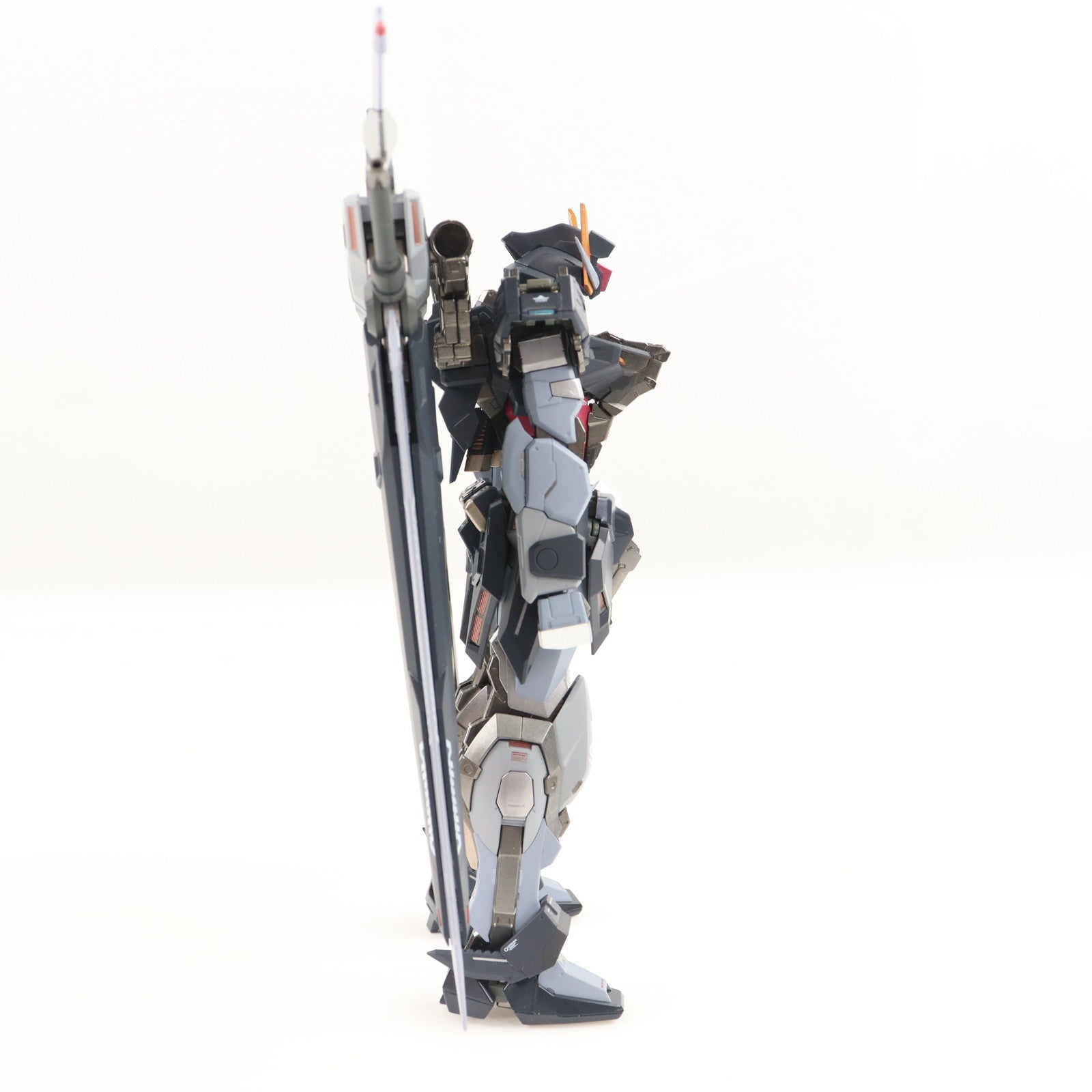 【中古即納】[FIG] METAL BUILD ストライクノワールガンダム(オルタナティブストライク Ver.) 機動戦士ガンダムSEED(シード) C.E.73 STARGAZER(スターゲイザー) 完成品 可動フィギュア TAMASHII NATION 2022&魂ウェブ商店限定 バンダイスピリッツ(20221115)
