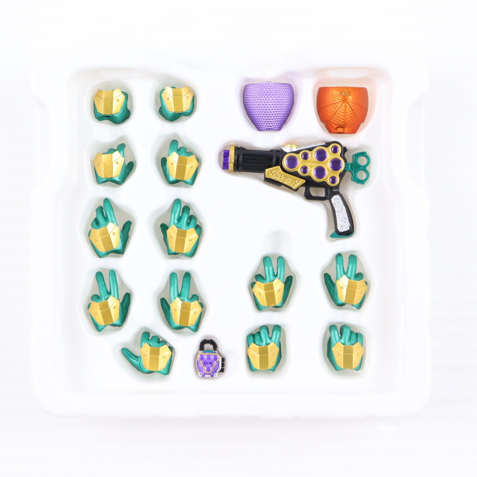 【中古即納】[FIG] 魂ウェブ商店限定 S.H.Figuarts(フィギュアーツ) 真骨彫製法 仮面ライダー龍玄 ブドウアームズ 仮面ライダー鎧武 完成品 可動フィギュア バンダイスピリッツ(20250916)