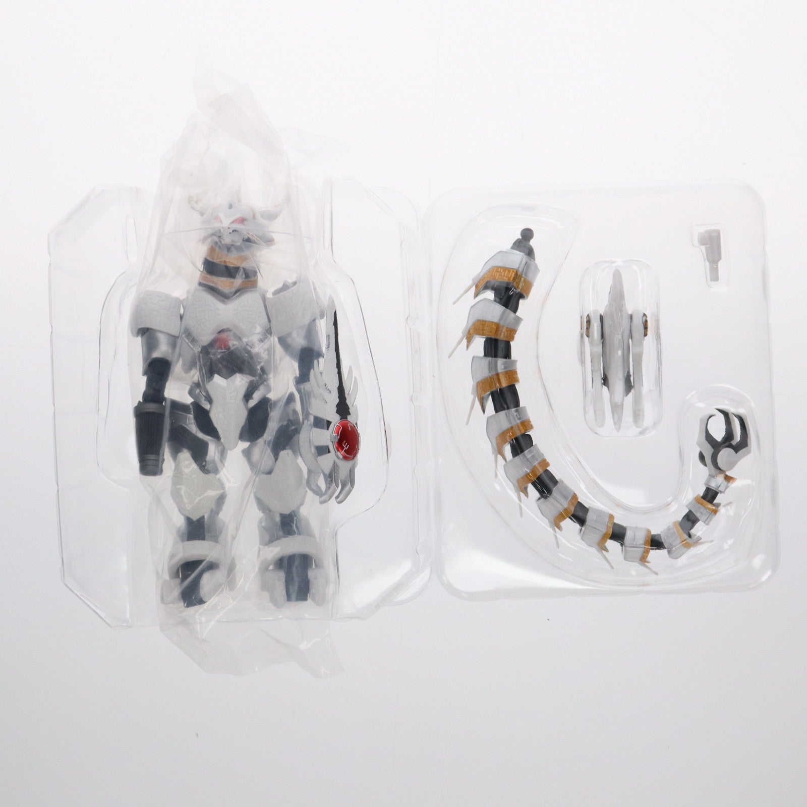 【中古即納】[FIG] 魂ウェブ商店限定 S.H.Figuarts(フィギュアーツ) ギャラクトロン ウルトラマンオーブ 完成品 可動フィギュア バンダイスピリッツ(20250725)