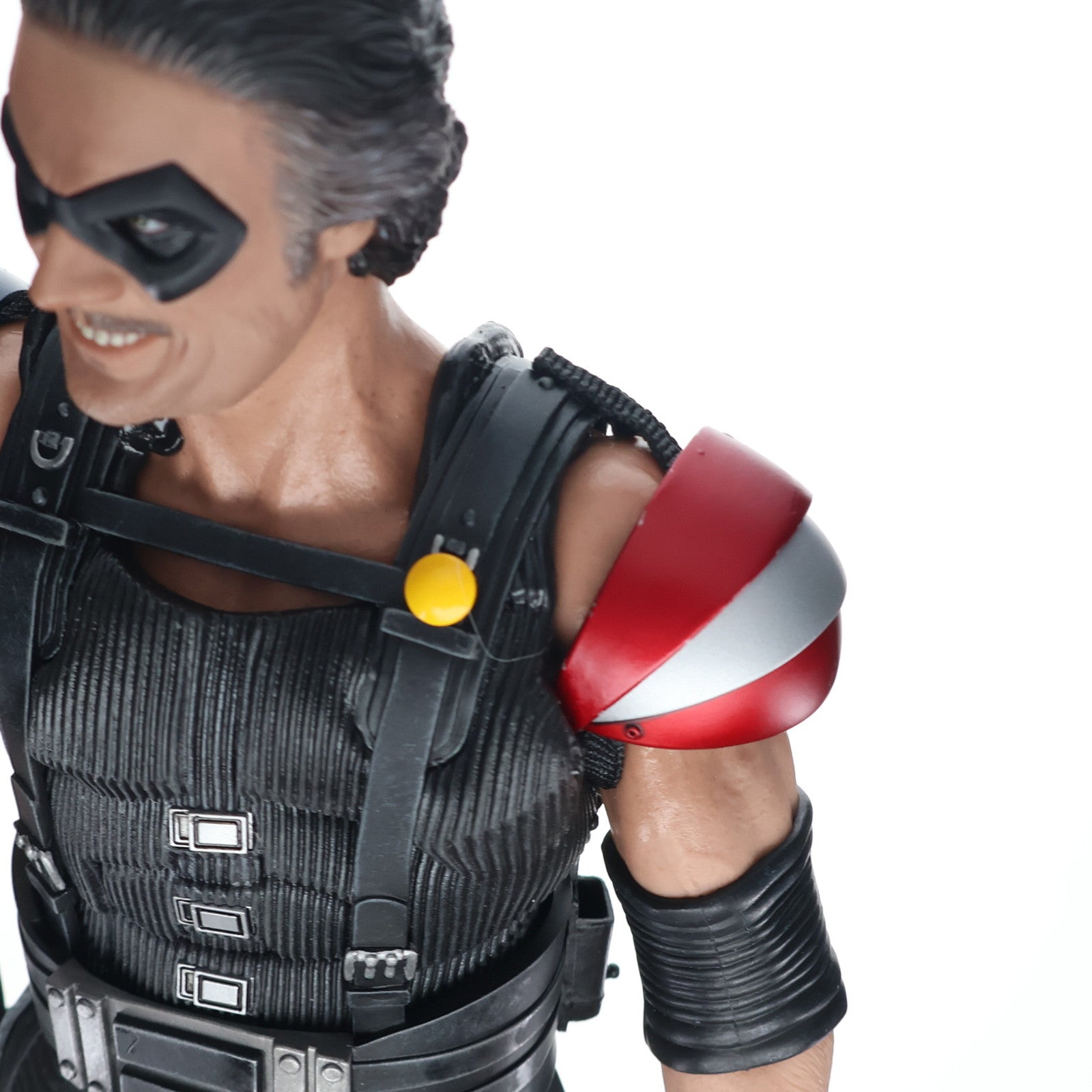 【中古即納】[FIG] ムービー・マスターピース THE COMEDIAN -コメディアン- ウォッチメン 1/6 完成品 アクションフィギュア(MMS115) ホットトイズ(20100228)