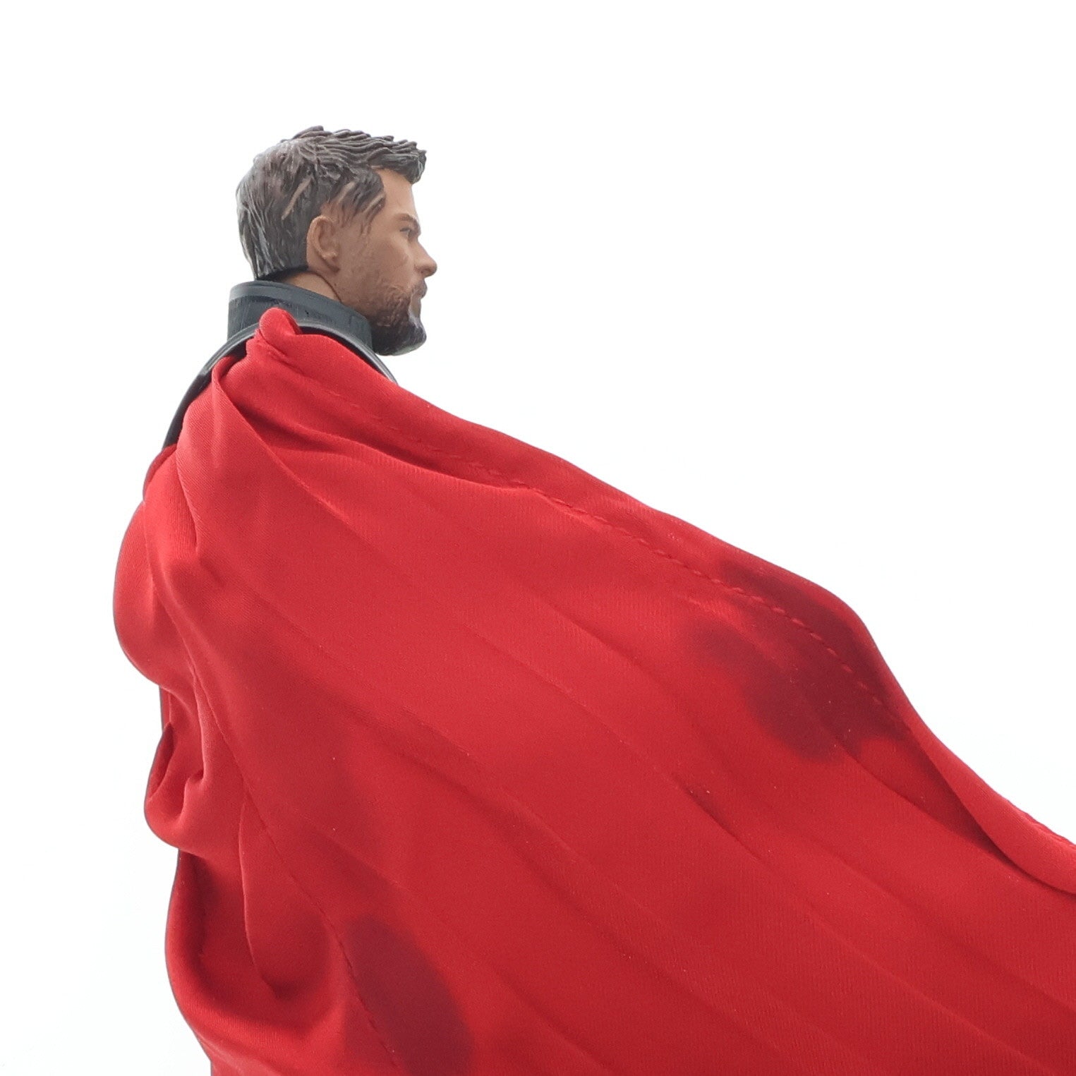 【中古即納】[FIG] マフェックス No.104 MAFEX THOR(ソー) AVENGERS INFINITY WAR(アベンジャーズ/インフィニティ・ウォー) 完成品 可動フィギュア メディコム・トイ(20200531)