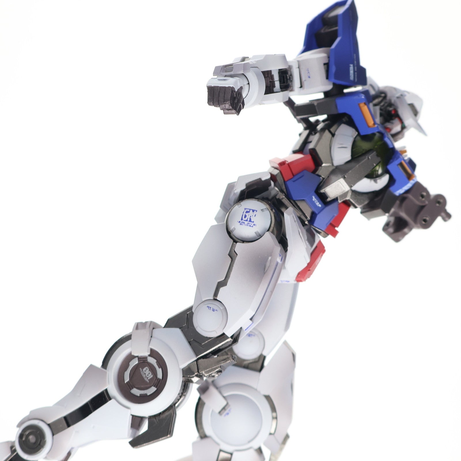 【中古即納】[FIG] METAL BUILD ガンダムエクシアリペア 機動戦士ガンダム00(ダブルオー) 完成品 可動フィギュア バンダイ(20130914)