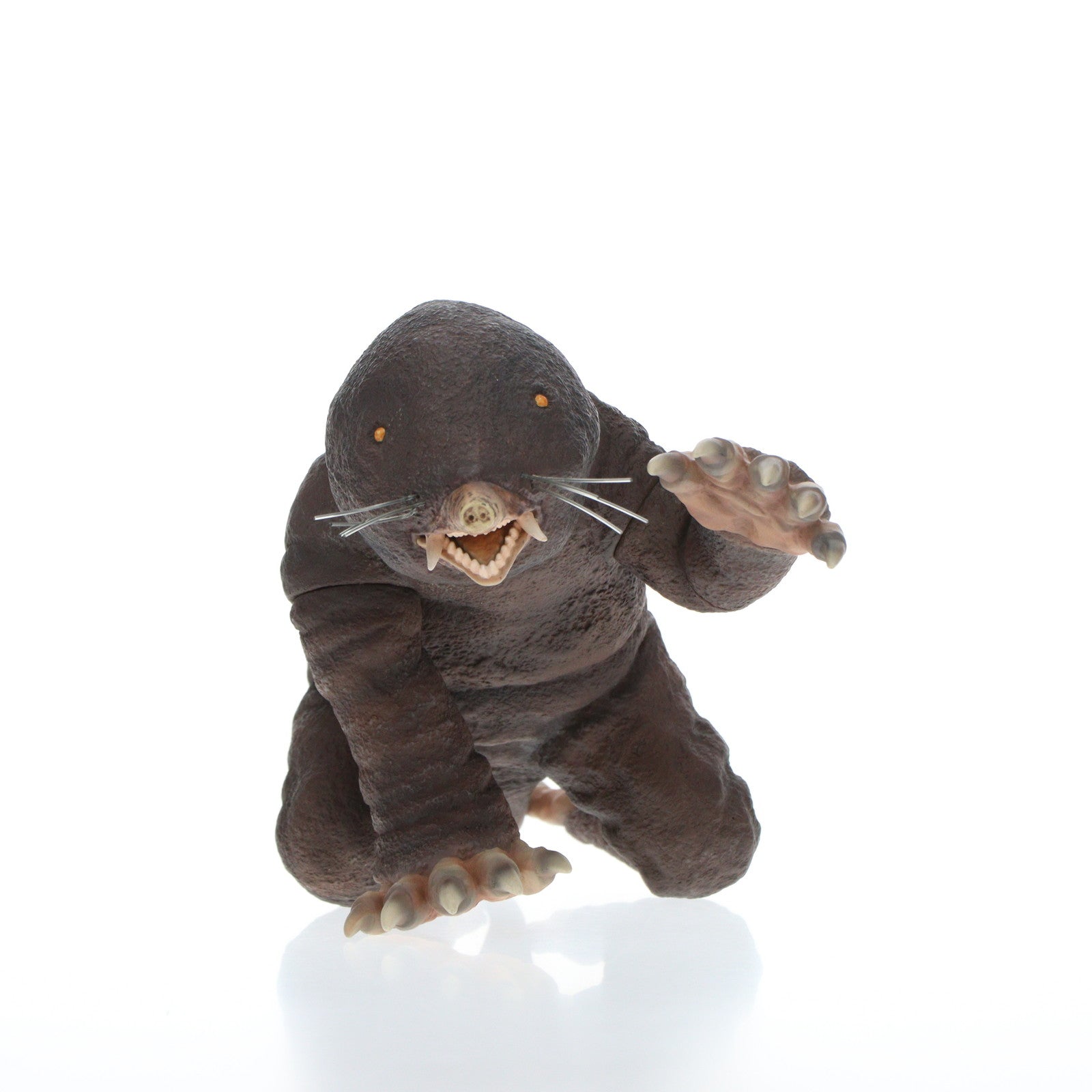 【中古即納】[FIG] 大怪獣シリーズ限定版 もぐら怪獣 モングラー(モノクロ版) ウルトラQ 完成品 フィギュア エクスプラス(20050731)