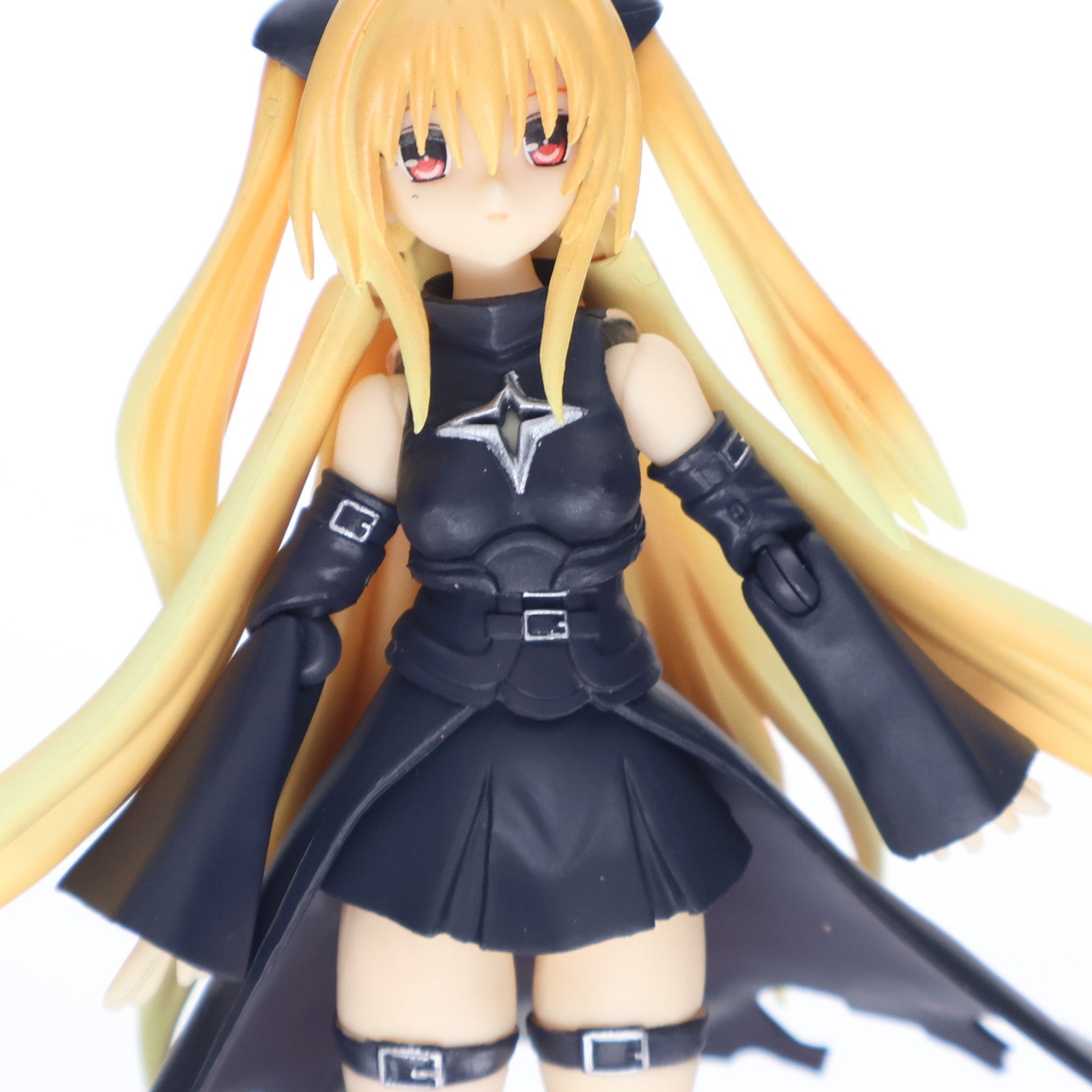 【中古即納】[FIG] S.H.Figuarts(フィギュアーツ) 金色の闇(こんじきのやみ) To LOVEる-とらぶる- ダークネス 完成品 可動フィギュア バンダイ(20130531)