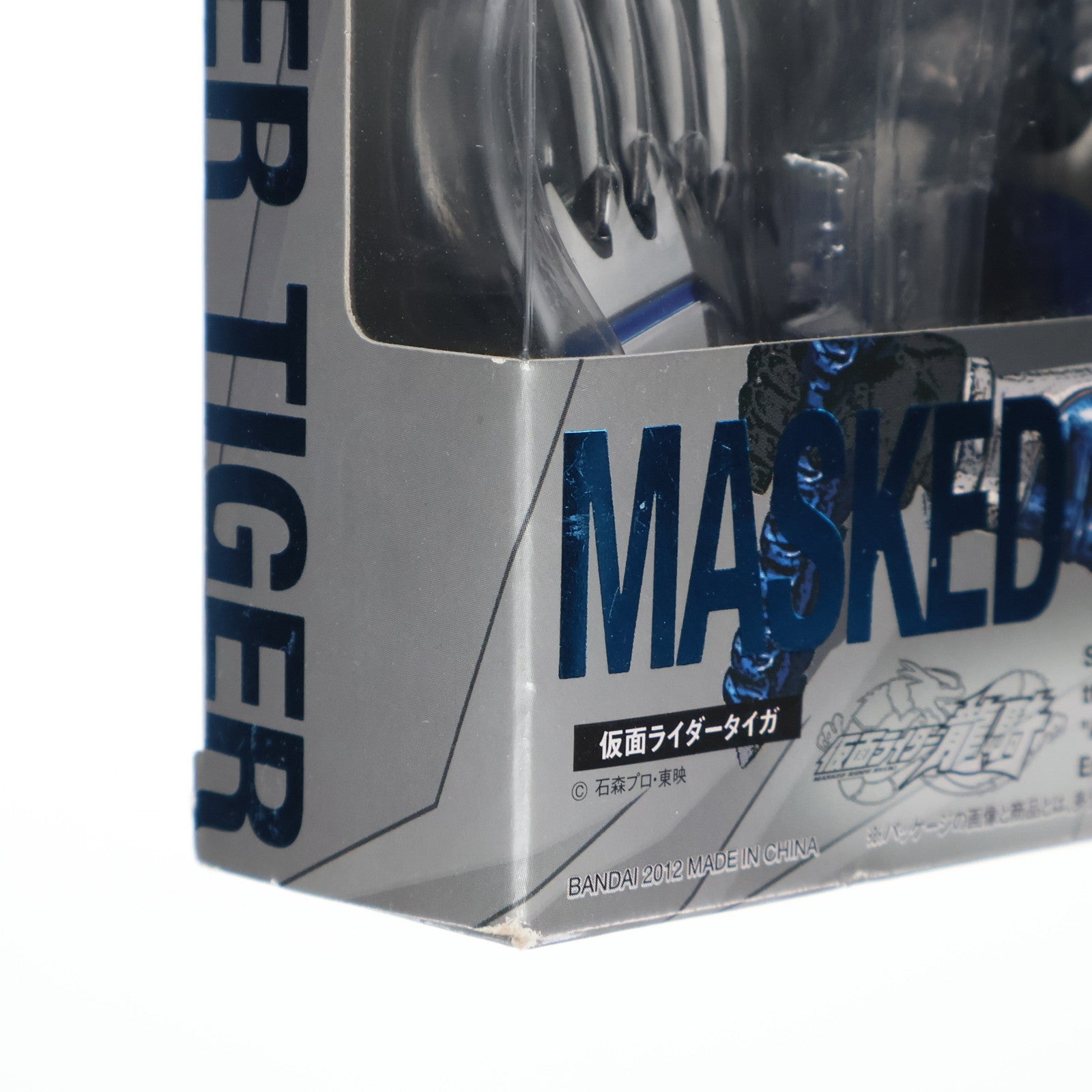 【中古即納】[FIG] S.H.Figuarts(フィギュアーツ) 仮面ライダータイガ 仮面ライダー龍騎 完成品 可動フィギュア バンダイ(20120825)