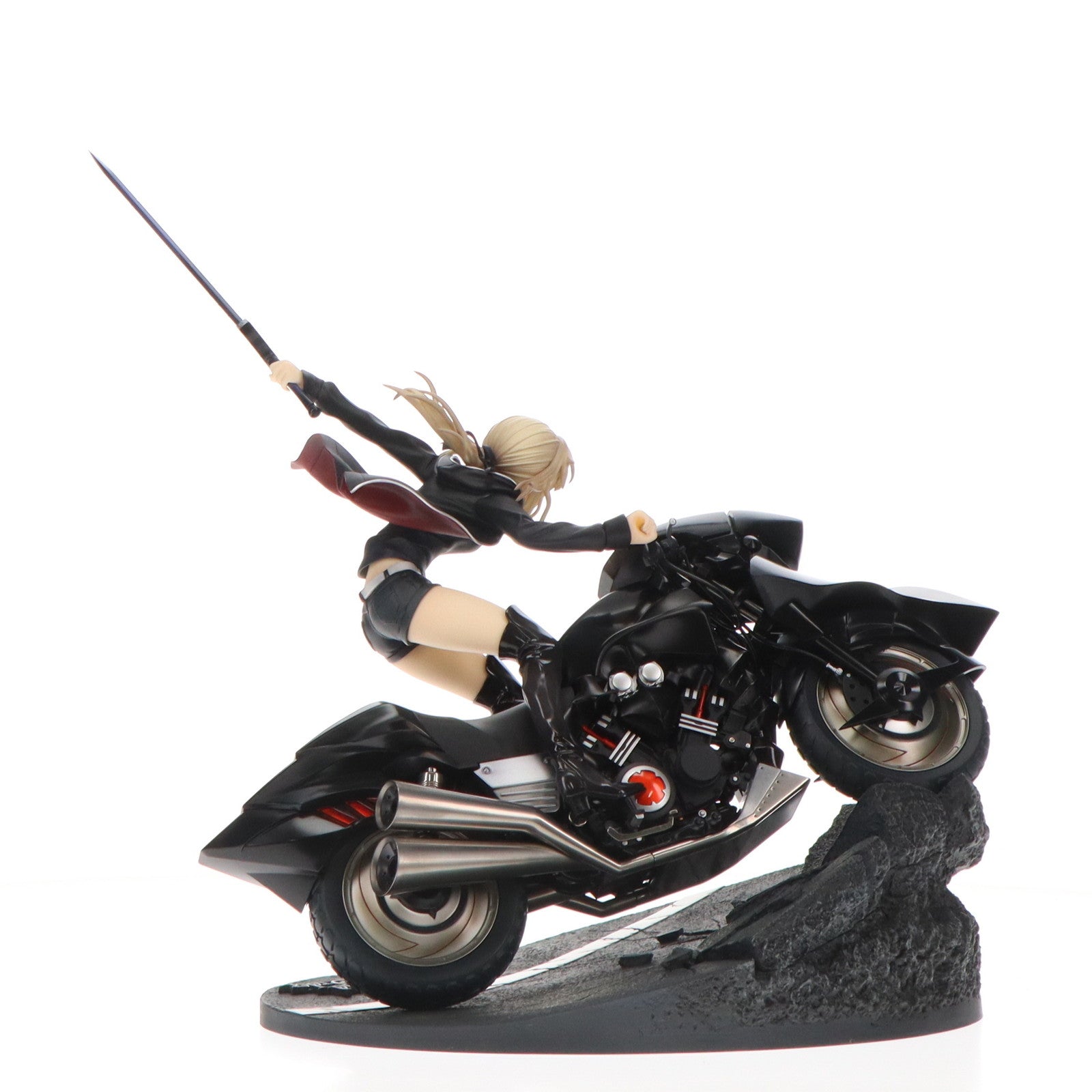 【中古即納】[FIG] セイバー/アルトリア・ペンドラゴン〔オルタ〕&キュイラッシェ・ノワール Fate/Grand Order(フェイト/グランドオーダー) 1/8 完成品 フィギュア グッドスマイルカンパニー(20200124)