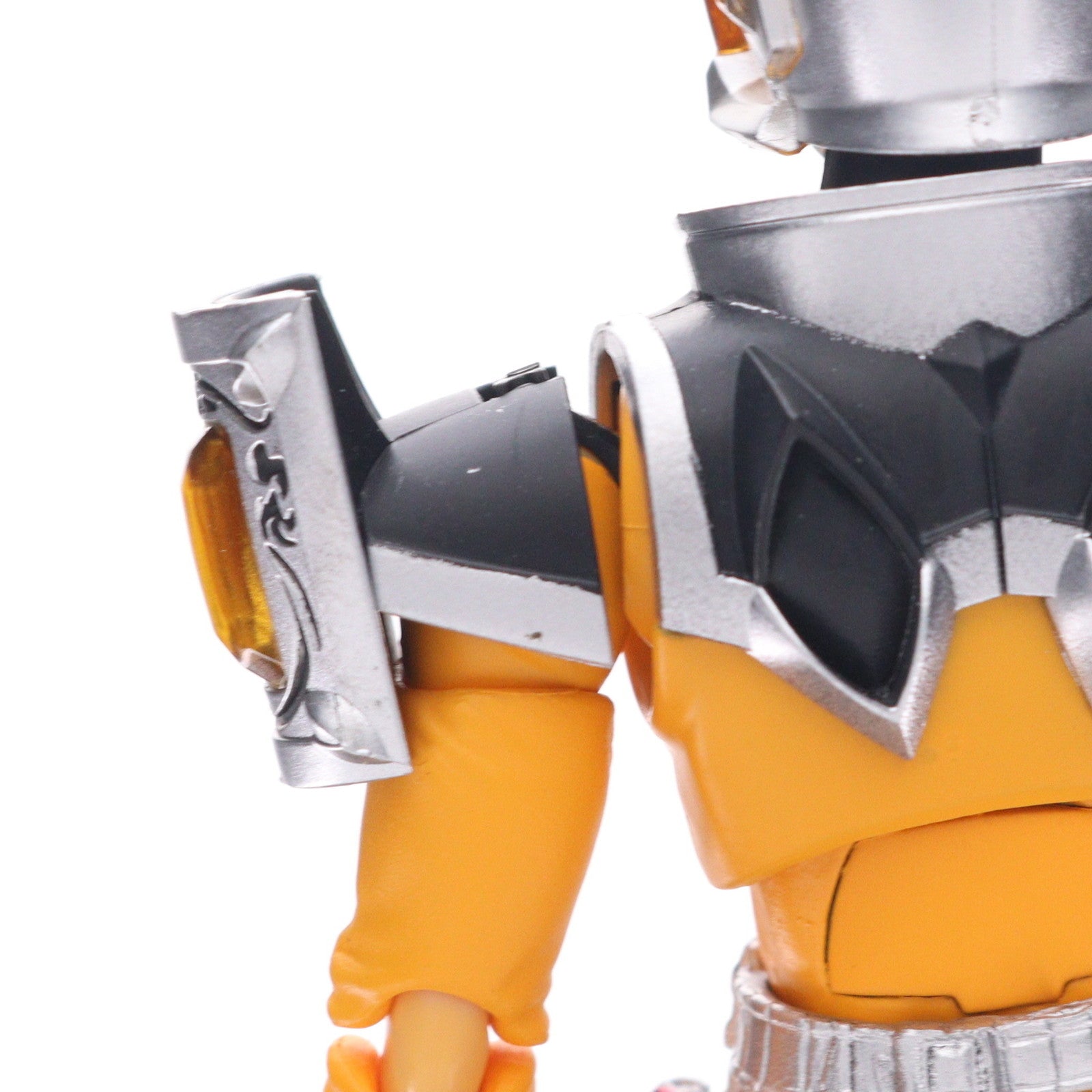 【中古即納】[FIG] 魂ウェブ商店限定 S.H.Figuarts(フィギュアーツ) 仮面ライダーウィザード ランドドラゴン 完成品 可動フィギュア バンダイ(20130824)