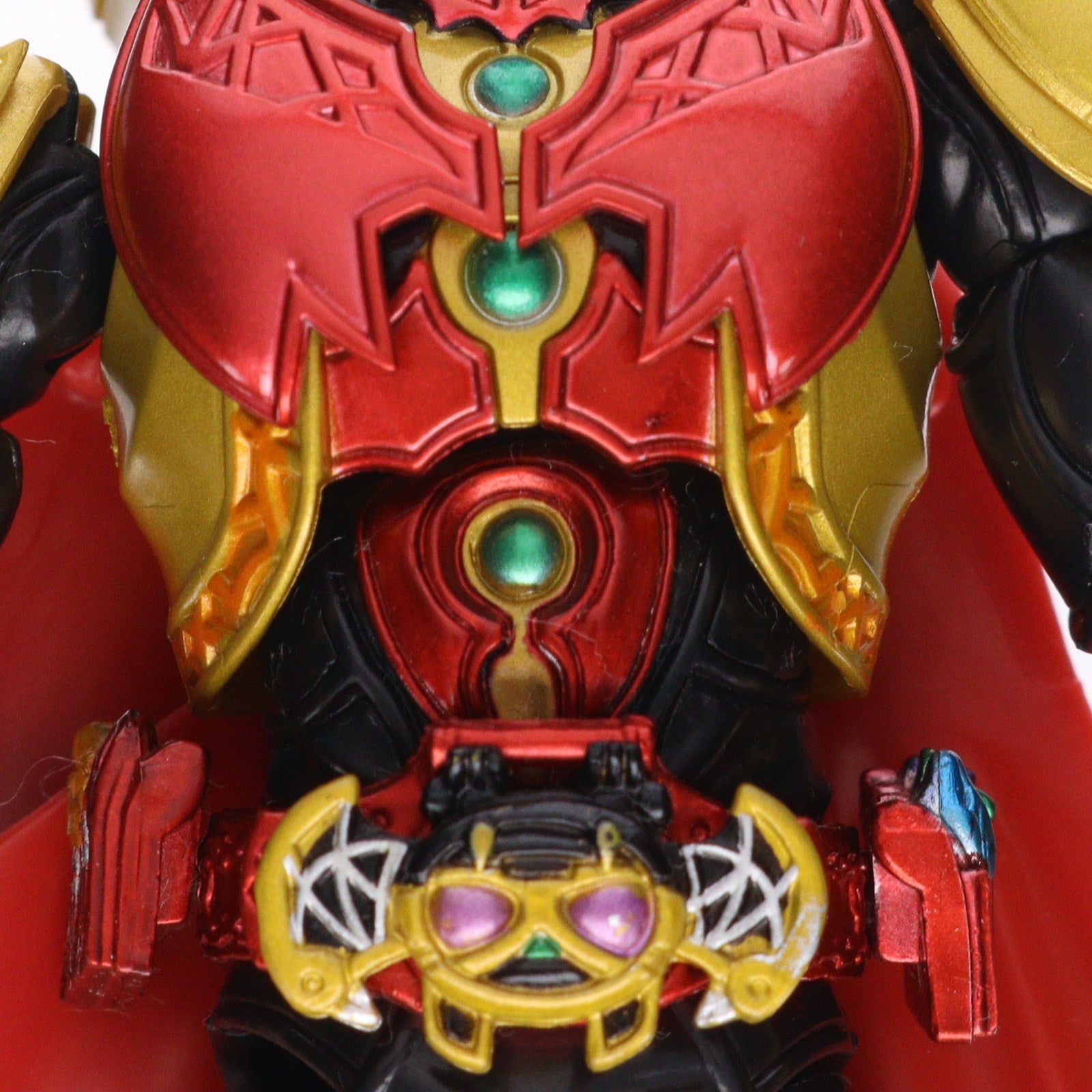 【中古即納】[FIG] S.H.Figuarts(フィギュアーツ) 仮面ライダーキバ エンペラーフォーム 仮面ライダーキバ 完成品 可動フィギュア バンダイ(20101120)