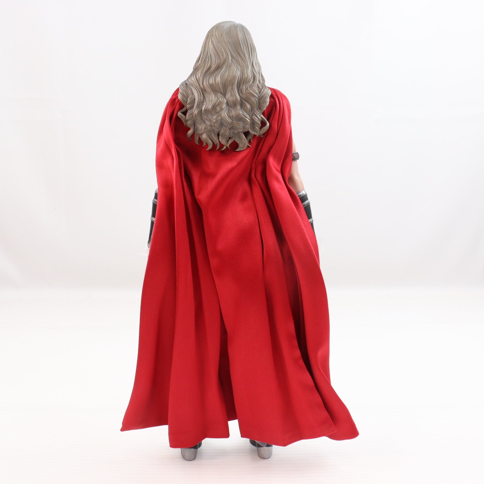 【中古即納】[FIG] トイサピエンス限定 ムービー・マスターピース マイティ・ソー[ボーナスアクセサリー付き] ソー:ラブ&サンダー 1/6 完成品 可動フィギュア(MM#663B) ホットトイズ(20240831)