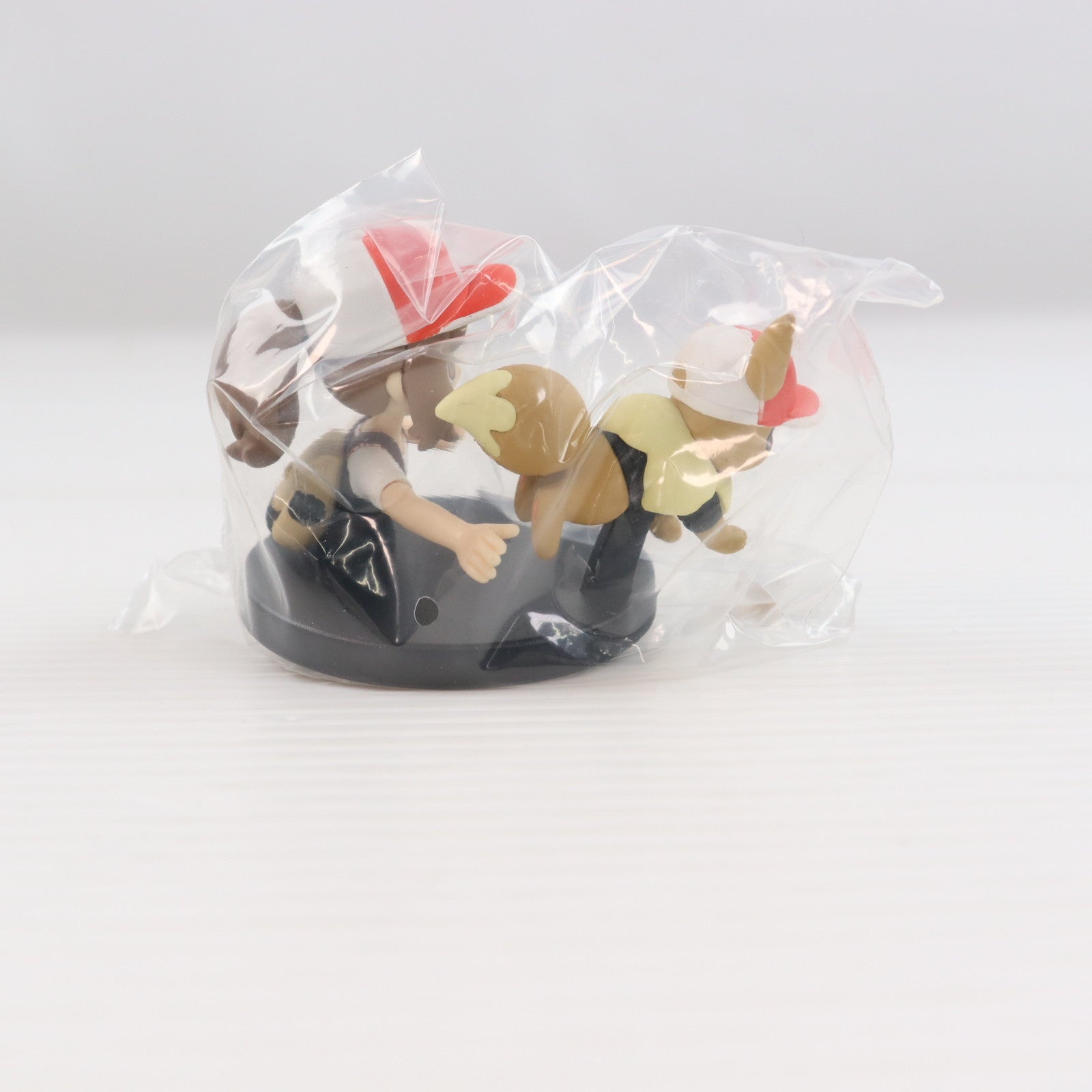 【中古即納】[FIG] (フィギュア単品) 相棒イーブイセット Switchソフト ポケットモンスター Let's Go! イーブイ ポケモンセンターオリジナルフィギュア ゲーム早期予約特典 完成品 フィギュア ポケモン(20181116)