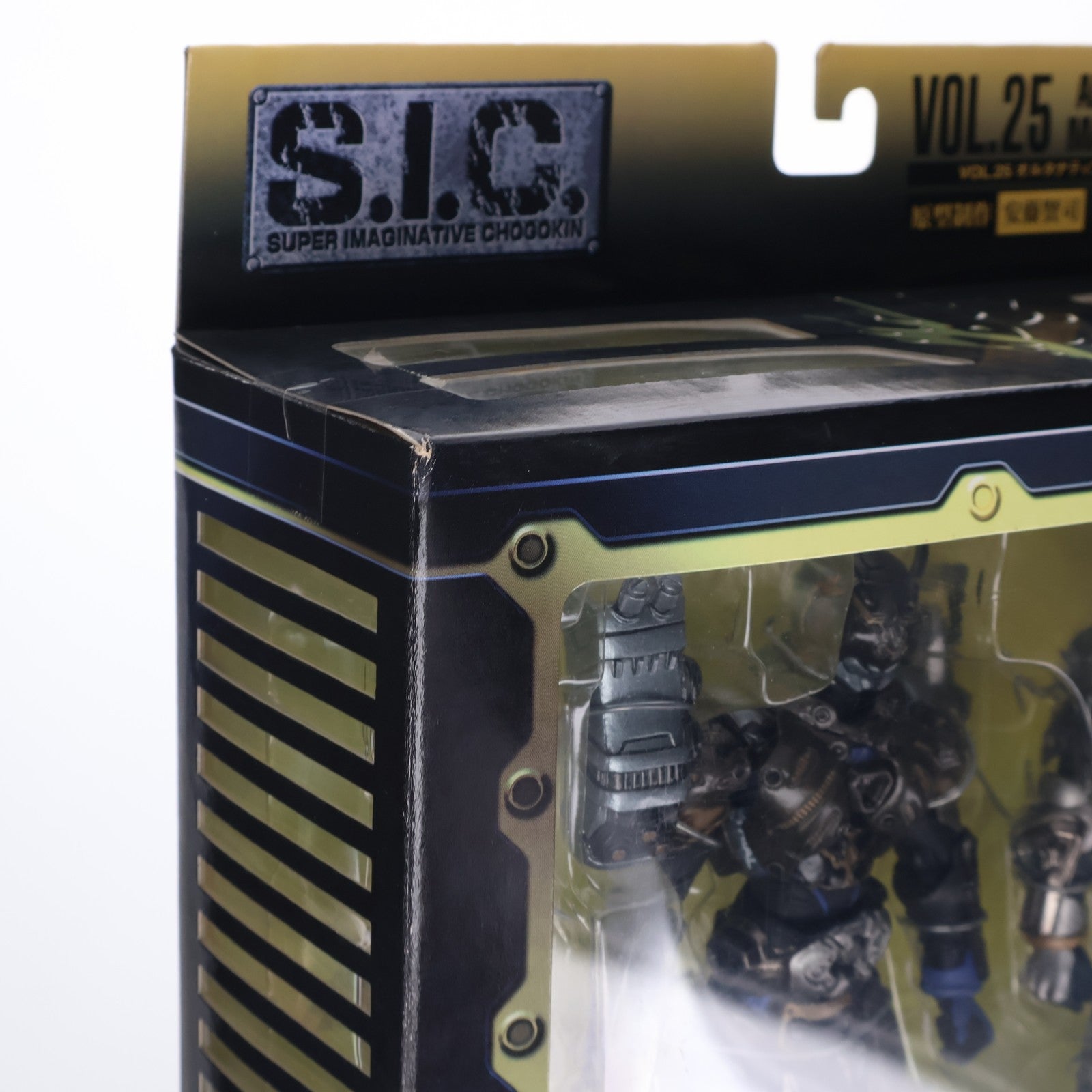 【中古即納】[FIG] S.I.C. VOL.25 仮面ライダーオルタナティブ・ゼロ&リュウガ 仮面ライダー龍騎 完成品 可動フィギュア バンダイ(20040930)