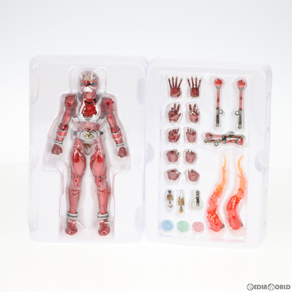 【中古即納】[FIG] 魂ウェブ商店限定 S.H.Figuarts(フィギュアーツ) 真骨彫製法 仮面ライダー響鬼紅 仮面ライダー響鬼 完成品 可動フィギュア バンダイスピリッツ(20200731)