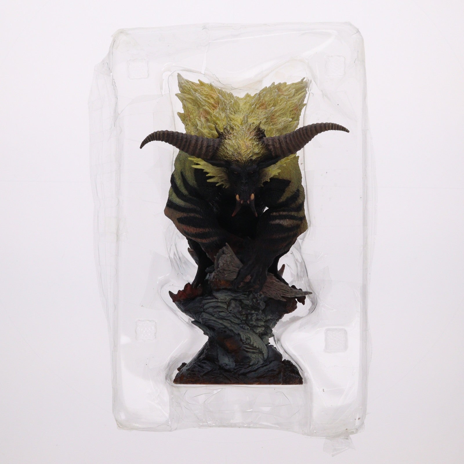 【中古即納】[FIG] カプコンフィギュアビルダー クリエイターズモデル 金獅子 激昂したラージャン モンスターハンター4 完成品 フィギュア カプコン(20151219)