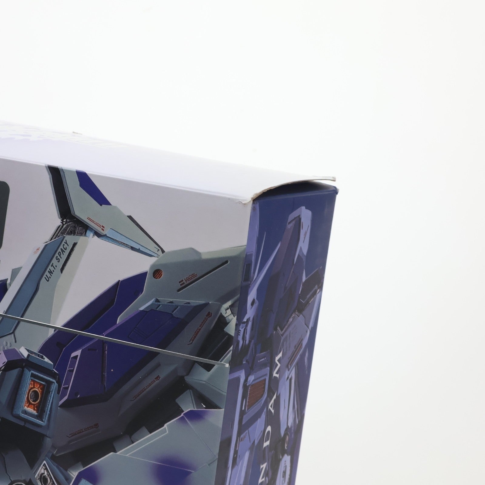 【中古即納】[FIG] METAL BUILD Hi-νガンダム 機動戦士ガンダム 逆襲のシャア ベルトーチカ・チルドレン 完成品 可動フィギュア バンダイスピリッツ(20220811)