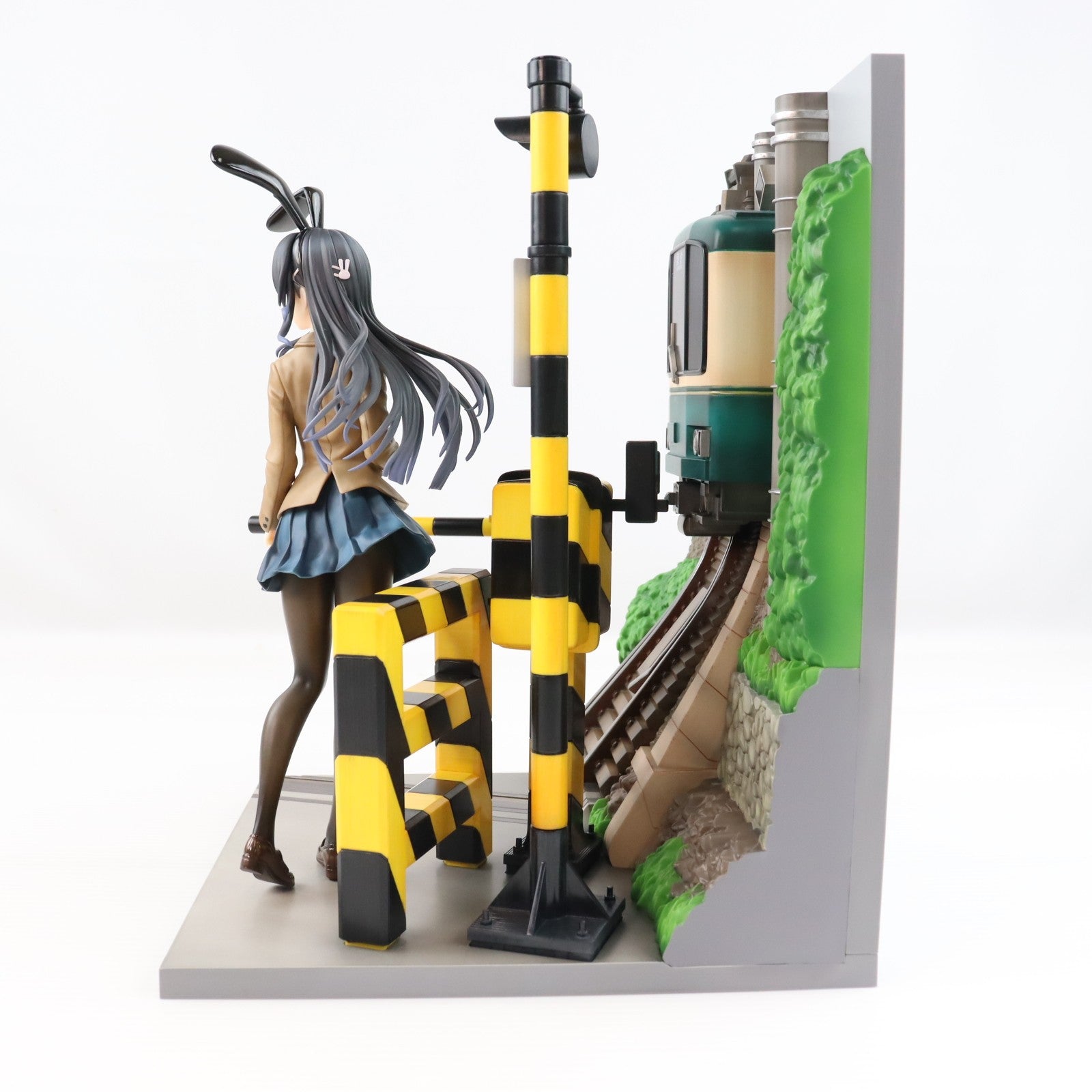 【中古即納】[FIG] eStream Store限定 SHIBUYA SCRAMBLE FIGURE 桜島麻衣(さくらじままい) -江ノ電 Ver.- 青春ブタ野郎はバニーガール先輩の夢を見ない 1/7 完成品 フィギュア eStream/アルファサテライト(20220531)