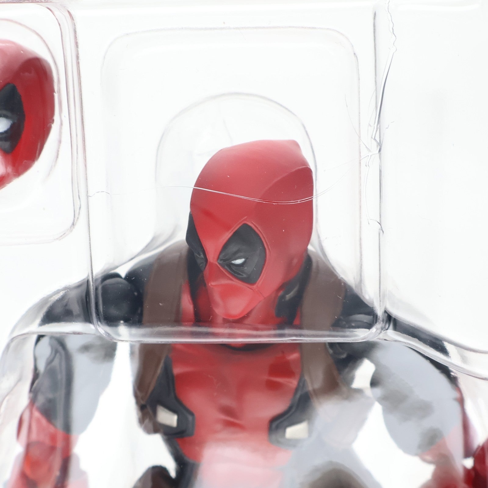 【中古即納】[FIG] (再々販) アメイジングヤマグチ No.001 DEADPOOL(デッドプール) 完成品 可動フィギュア 海洋堂/ケンエレファント(20201024)