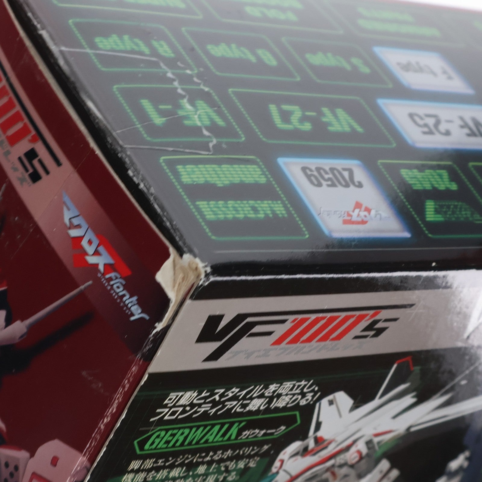【中古即納】[FIG] VF100's(ブイエフハンドレッズ) VF-25F メサイアバルキリー(早乙女アルト機) マクロスF(フロンティア) 1/100 完成品 可動フィギュア バンダイ(20090228)