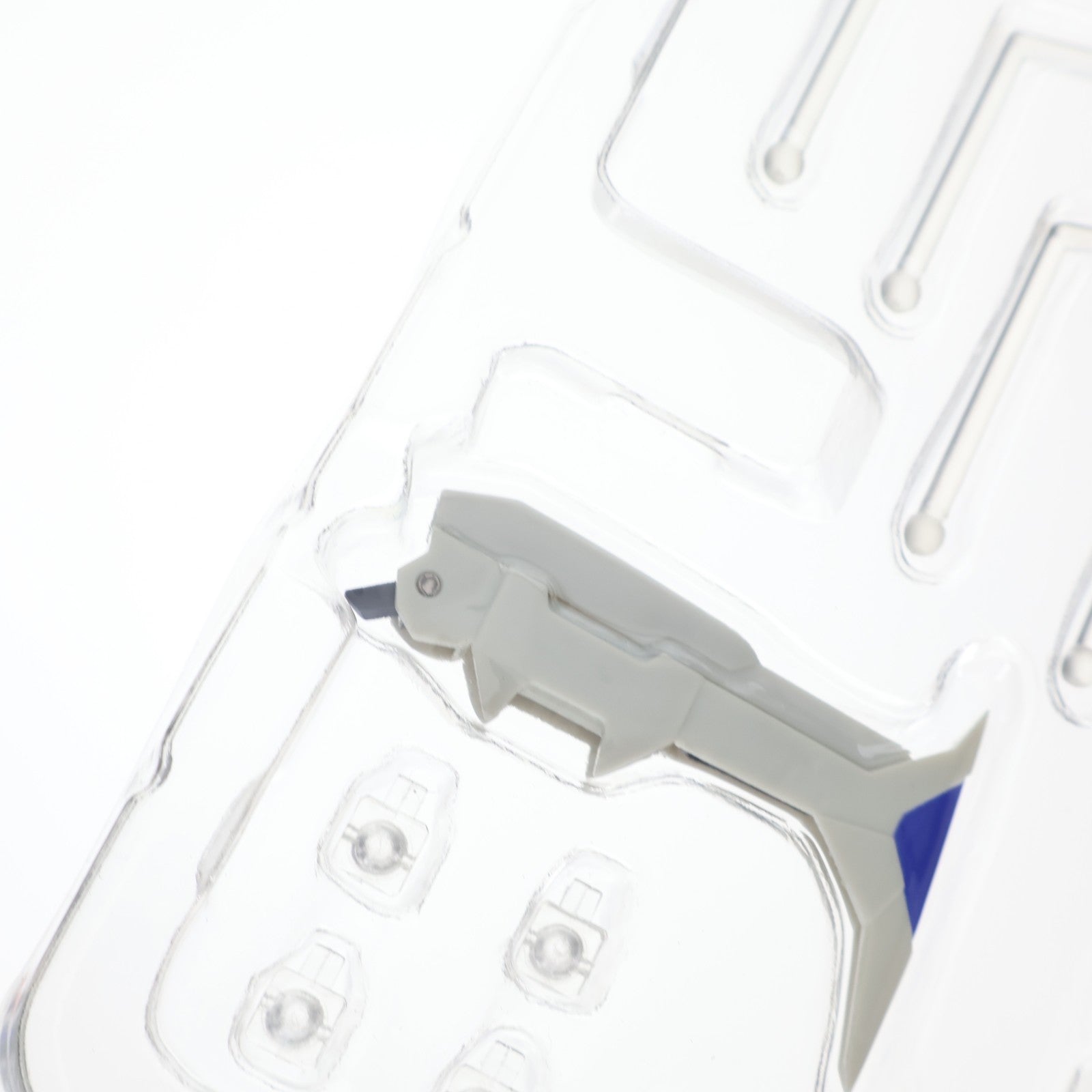 【中古即納】[FIG] ROBOT魂(SIDE MS) Hi-νガンダム 機動戦士ガンダム 逆襲のシャア ベルトーチカ・チルドレン 完成品 可動フィギュア バンダイ(20140118)
