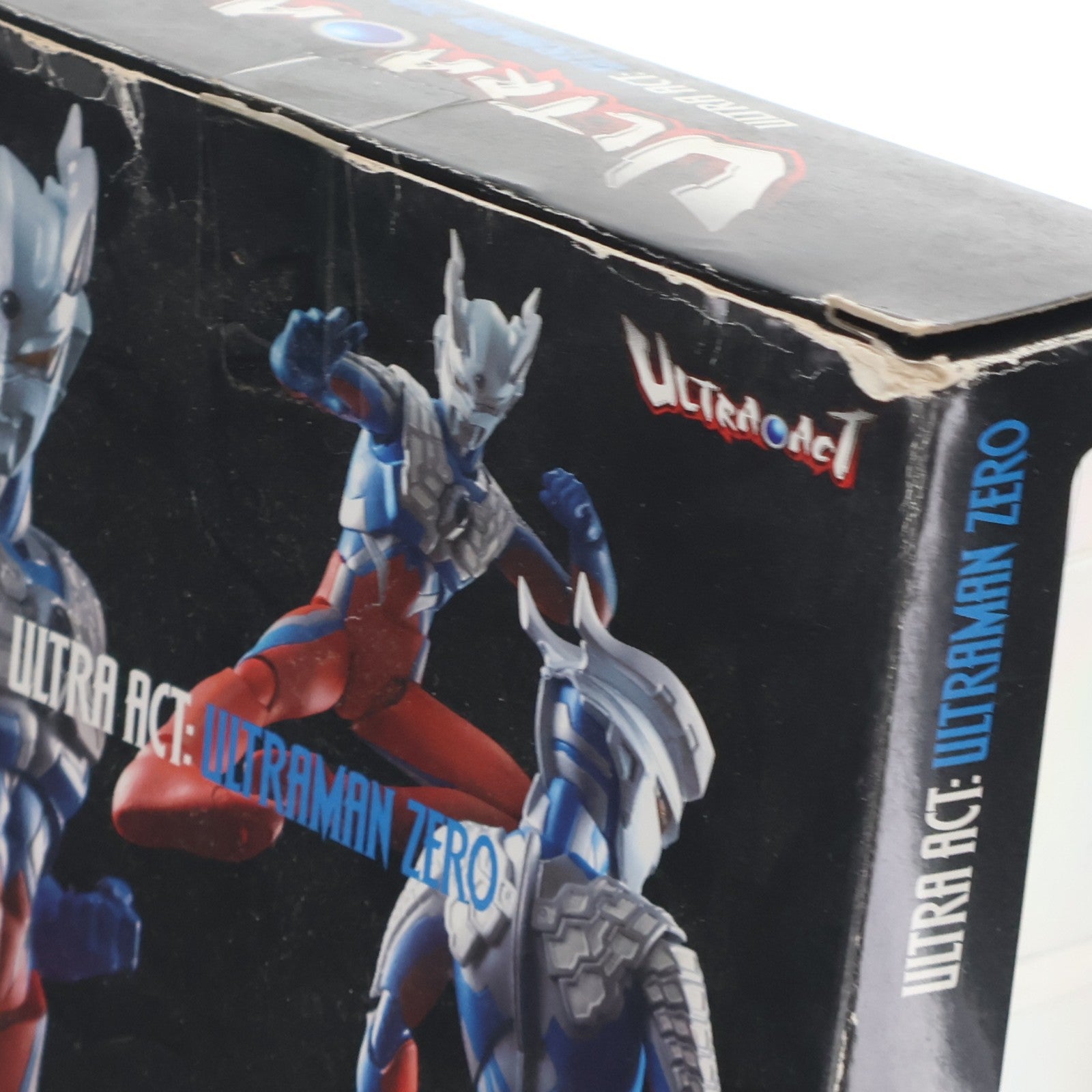 【中古即納】[FIG] ULTRA-ACT(ウルトラアクト) ウルトラマンゼロ(2010年版) 大怪獣バトル ウルトラ銀河伝説 THE MOVIE 完成品 可動フィギュア バンダイ(20100924)
