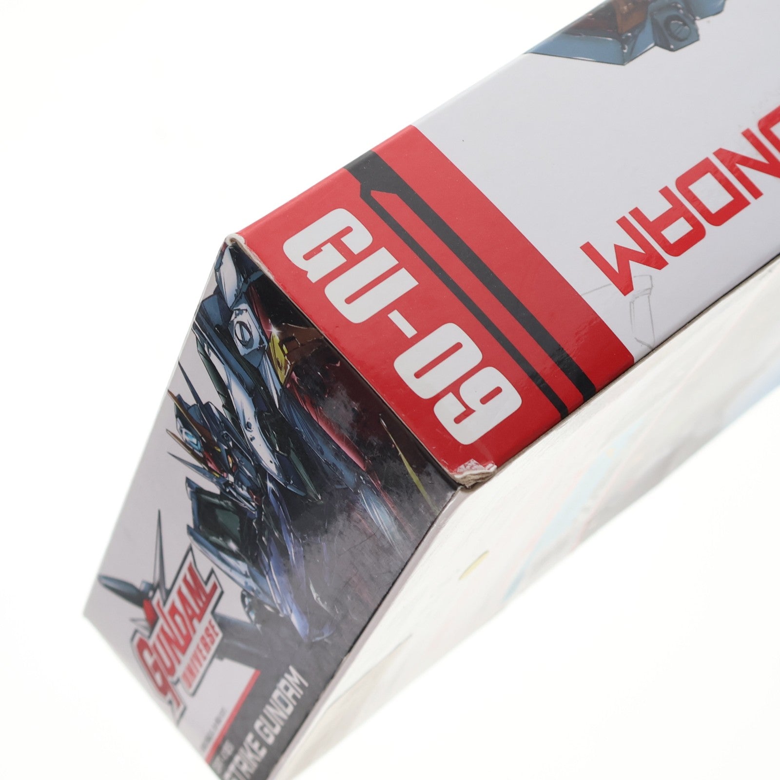 【中古即納】[FIG] GUNDAM UNIVERSE(ガンダムユニバース) GAT-X105 STRIKE GUNDAM(ストライクガンダム) 機動戦士ガンダムSEED(シード) 完成品 可動フィギュア バンダイスピリッツ(20200723)