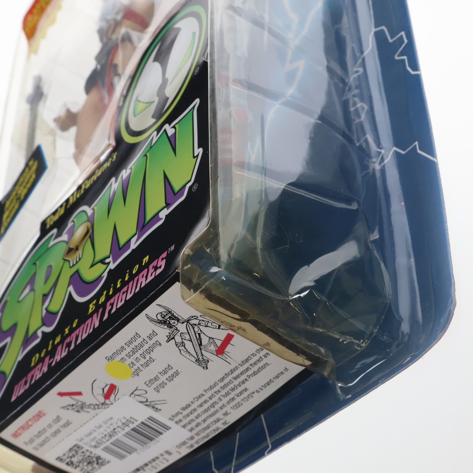 【中古即納】[FIG] MTCC限定 スポーン・ウルトラ・アクションフィギュア レッドアンジェラ レッドアロースティッカー SPAWN 完成品 可動フィギュア(10113) マクファーレン・トイズ(19991231)