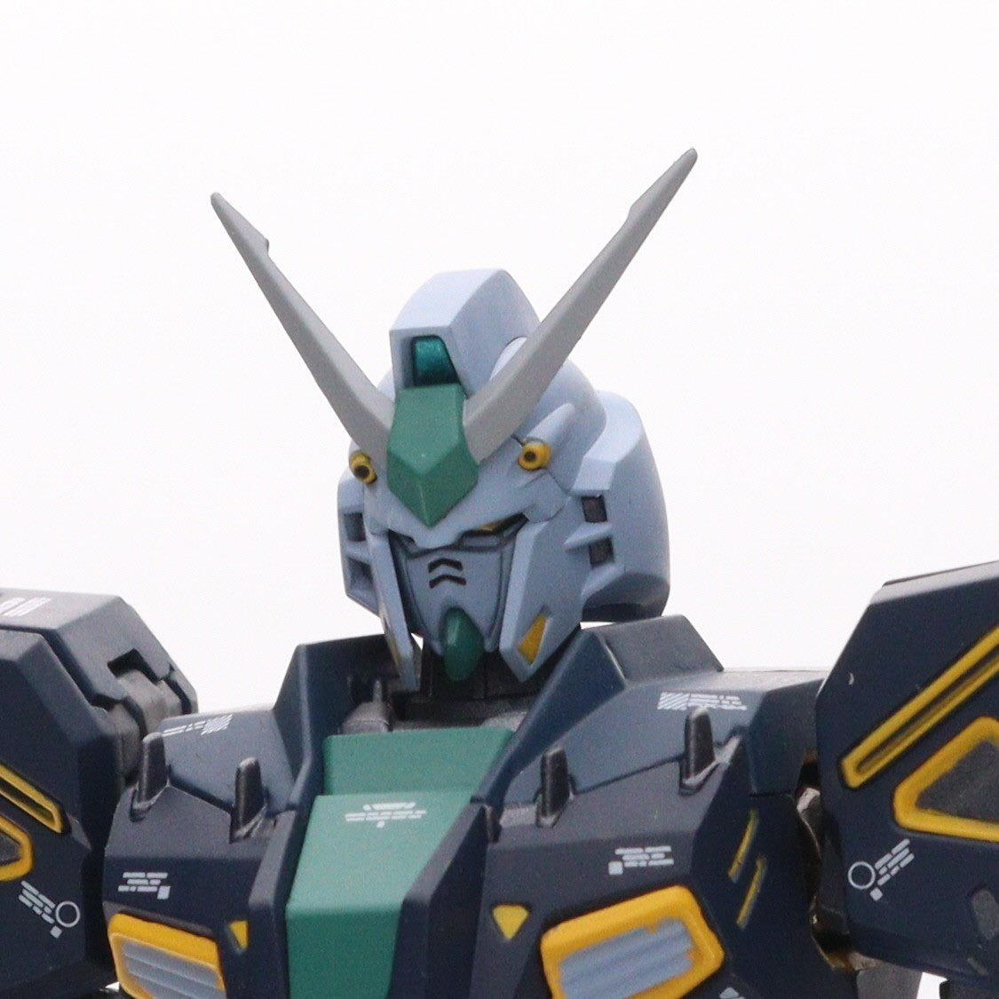 【中古即納】[FIG] 魂ウェブ商店限定 METAL ROBOT魂(Ka signature)(SIDE MS) 量産型νガンダム(フィン・ファンネル装備) 機動戦士ガンダム 逆襲のシャア 完成品 可動フィギュア バンダイスピリッツ(20240913)