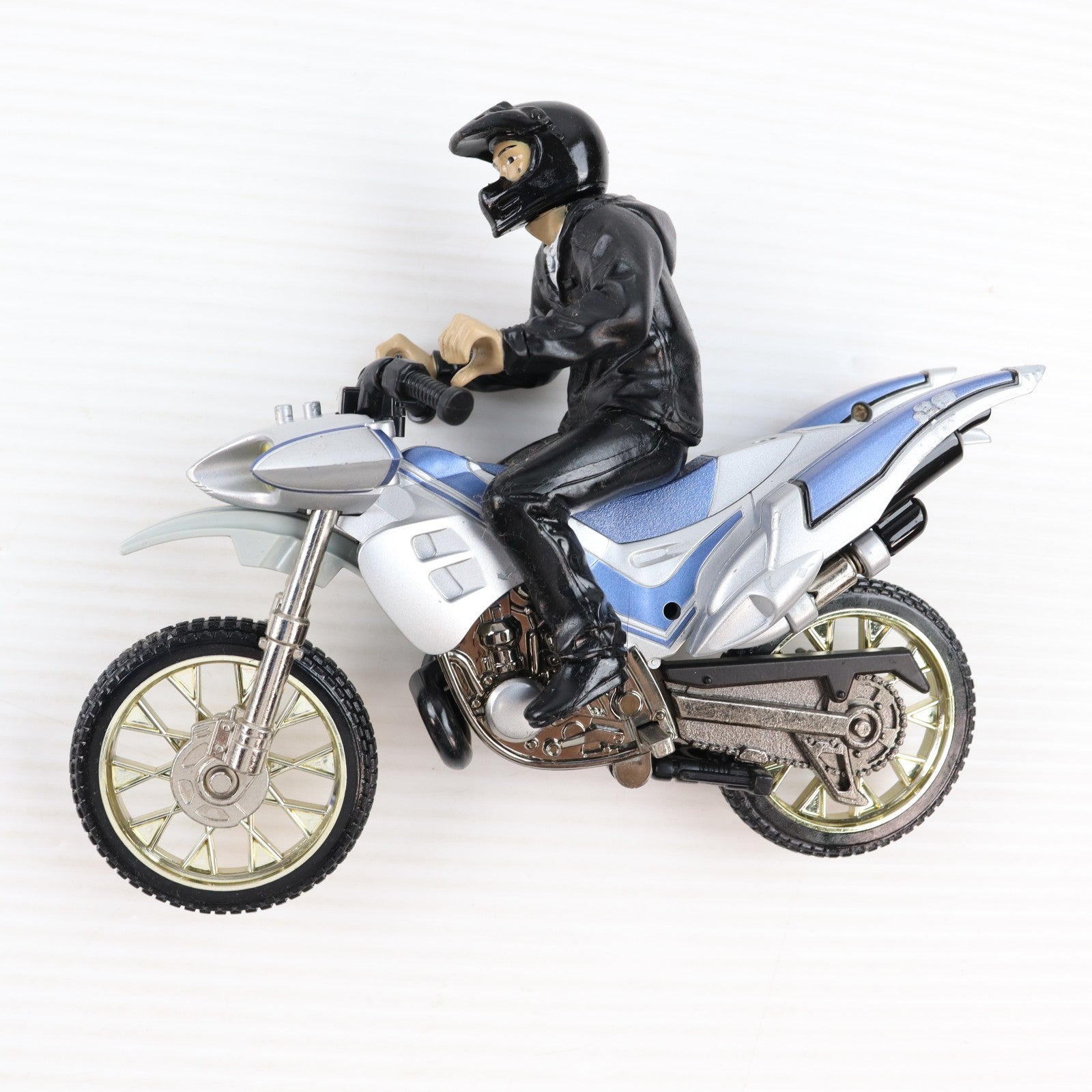 【中古即納】[FIG] 仮面ライダーワールド特別限定 ビートチェイサー2000 ブルーライン 仮面ライダークウガ 完成品 可動フィギュア バンダイ(20011231)