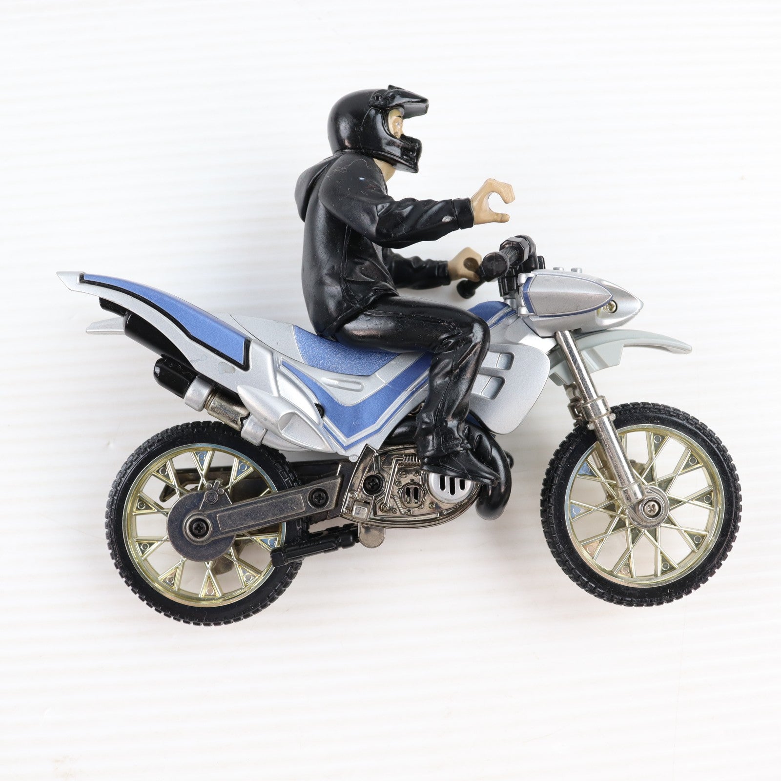 【中古即納】[FIG] 仮面ライダーワールド特別限定 ビートチェイサー2000 ブルーライン 仮面ライダークウガ 完成品 可動フィギュア バンダイ(20011231)