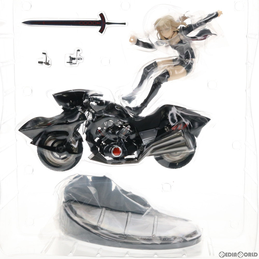 【中古即納】[FIG] セイバー/アルトリア・ペンドラゴン〔オルタ〕&キュイラッシェ・ノワール Fate/Grand Order(フェイト/グランドオーダー) 1/8 完成品 フィギュア グッドスマイルカンパニー(20200124)