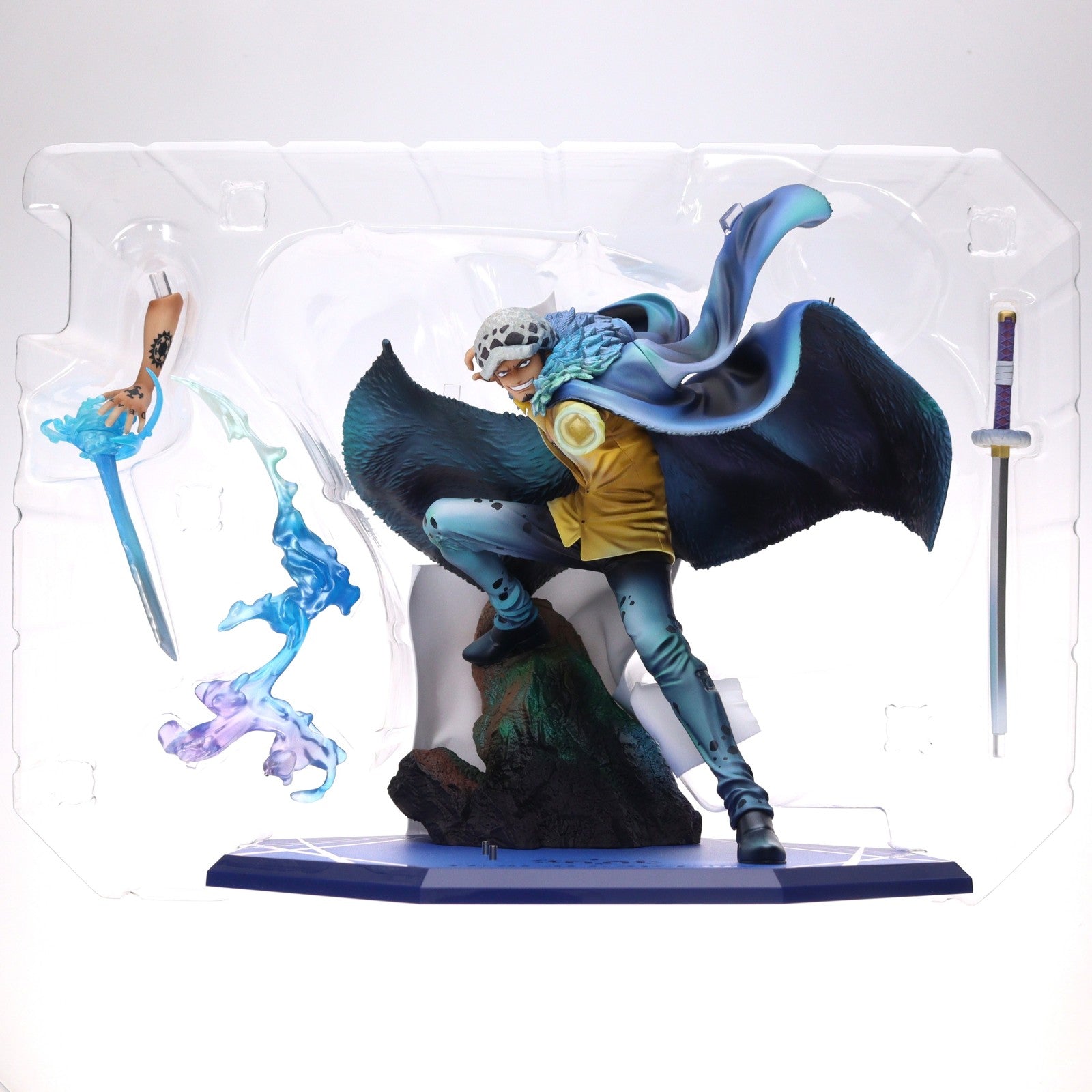 【中古即納】[FIG] Portrait.Of.Pirates P.O.P WA-MAXIMUM 『死の外科医』 トラファルガー・ロー【覚醒】 ONE PIECE(ワンピース) 完成品 フィギュア プレミアムバンダイ&一部店舗&オンラインショップ限定 メガハウス(20251226)
