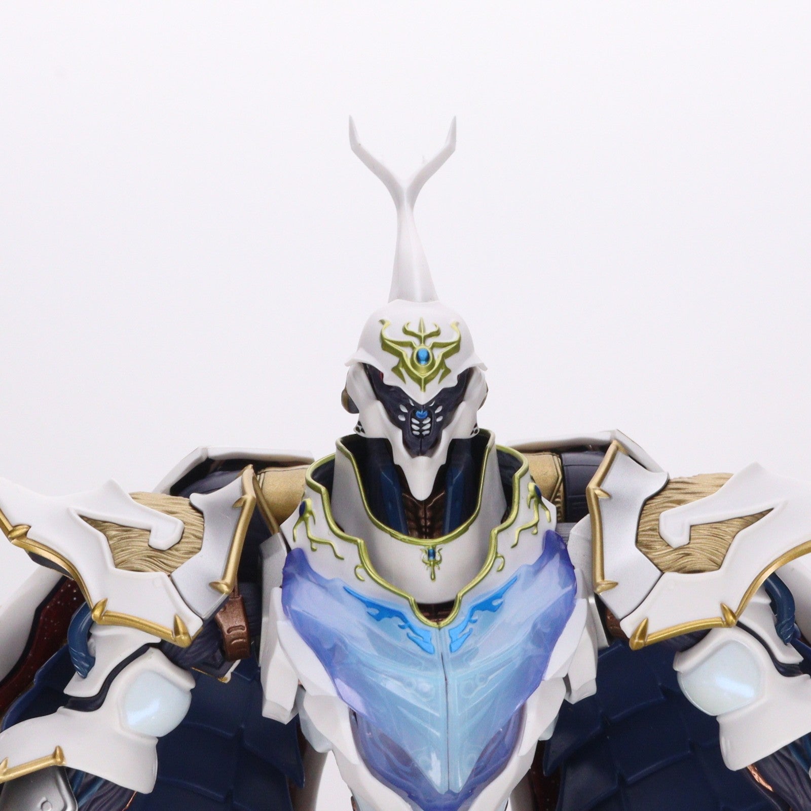【中古即納】[FIG] 魂ウェブ商店限定 METAL BUILD DRAGON SCALE サーバイン(白き秘宝) 聖戦士ダンバイン New Story of Aura Battler DUNBINE 完成品 可動フィギュア バンダイスピリッツ(20251223)
