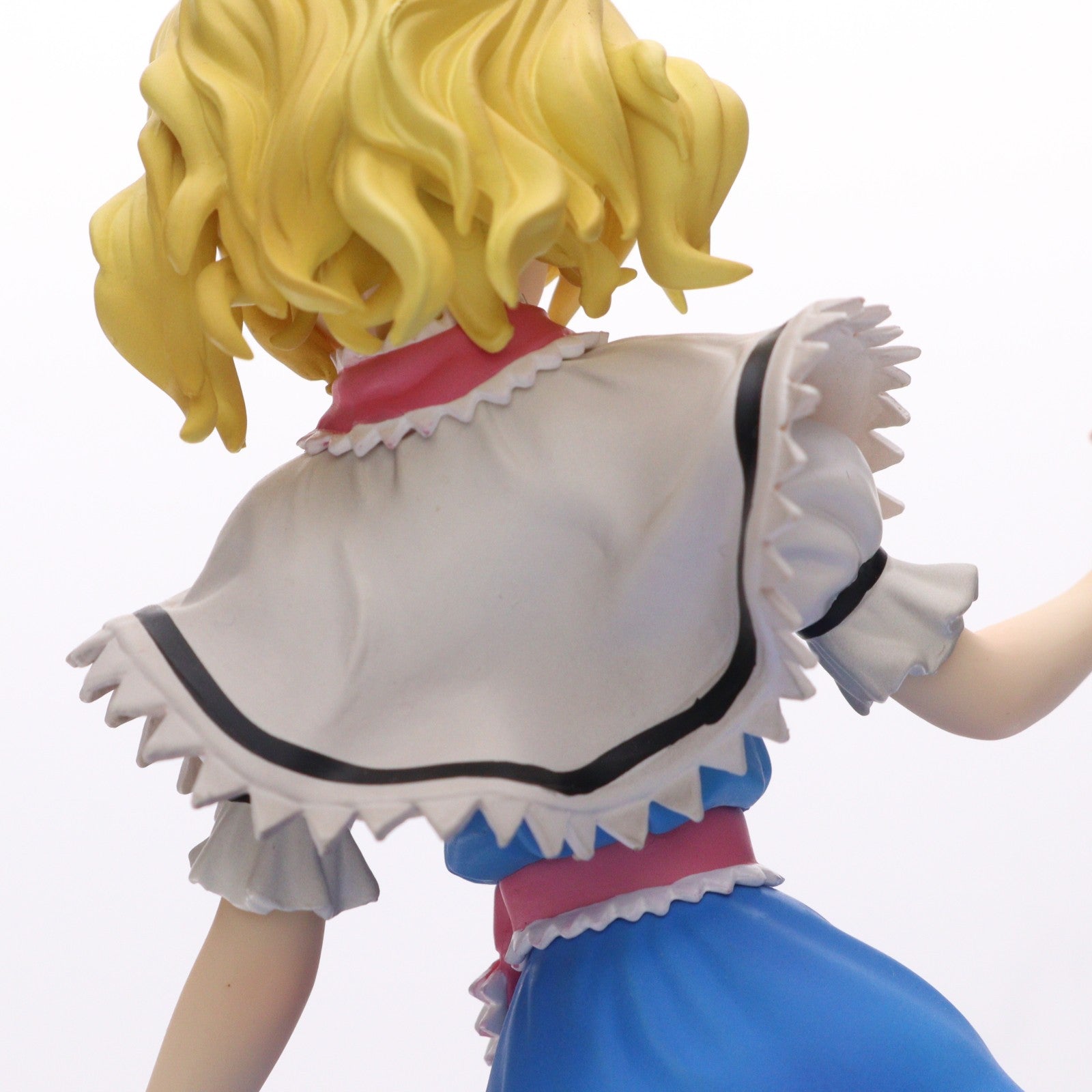 【中古即納】[FIG] 七色の人形遣い アリス・マーガトロイド 東方Project 1/8 完成品 フィギュア グリフォンエンタープライズ(20100226)