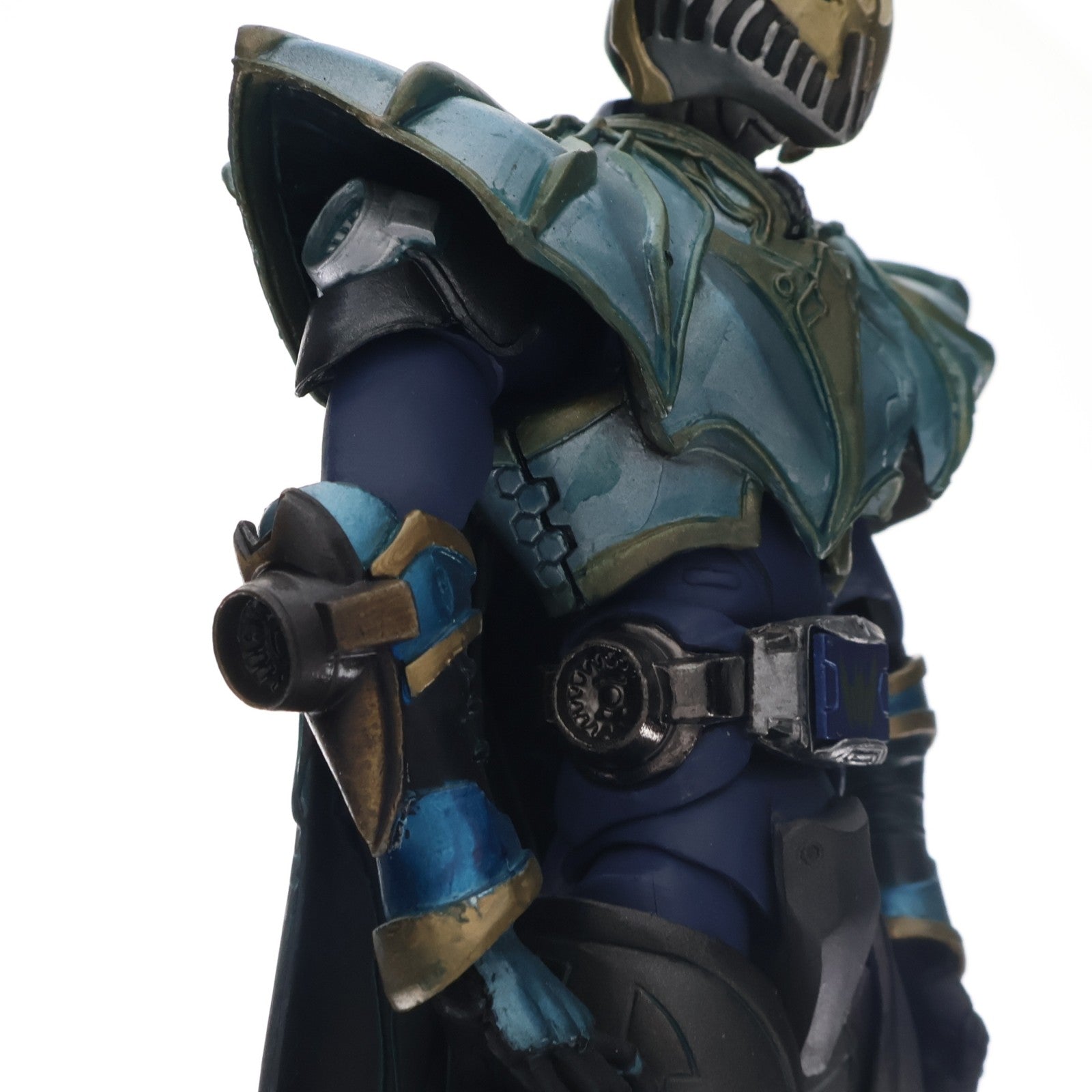 【中古即納】[FIG] S.I.C. VOL.24 仮面ライダーナイト&王蛇(おうじゃ) 仮面ライダー龍騎 完成品 可動フィギュア バンダイ(20040729)
