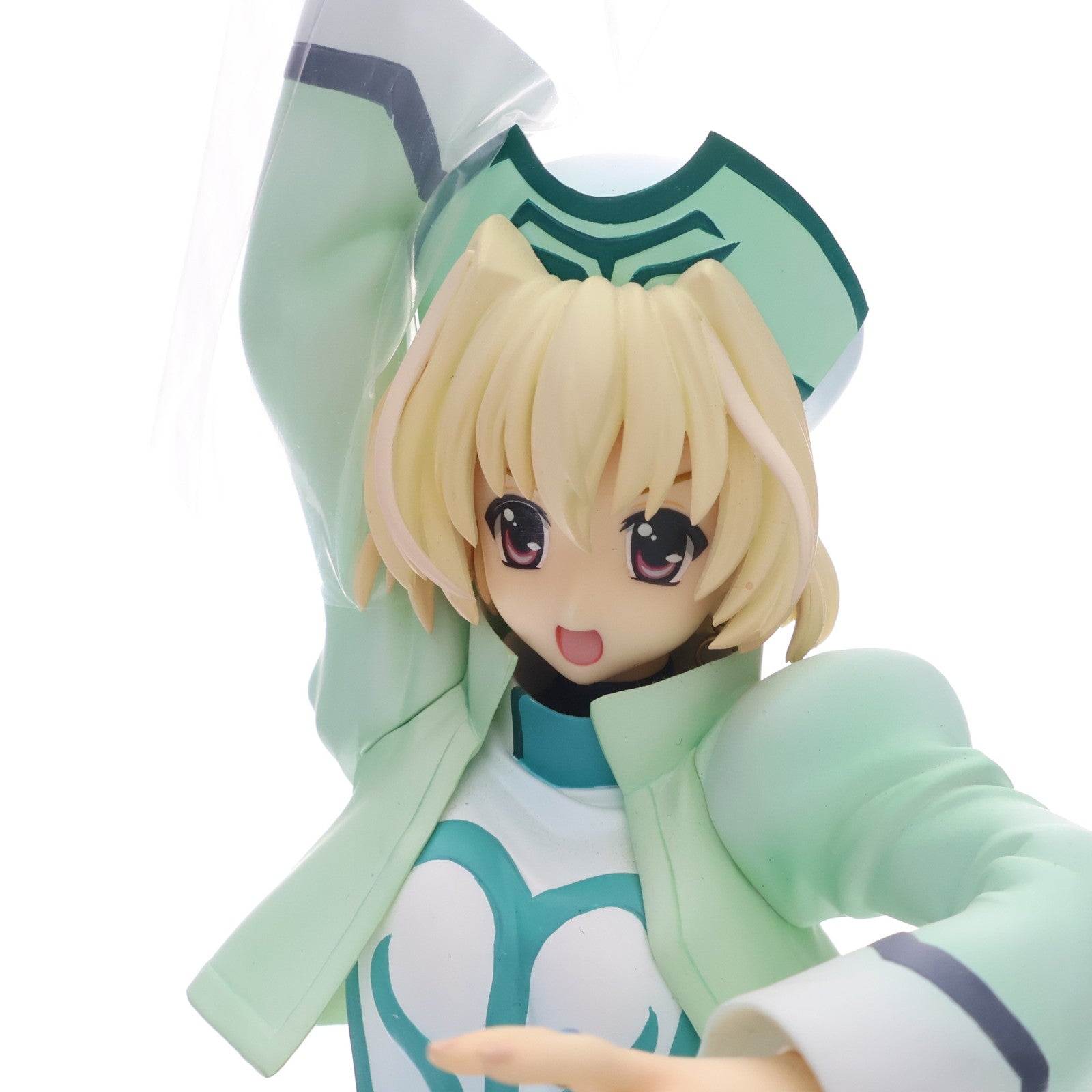 【中古即納】[FIG] シャマル&ザフィーラ 仔犬Ver. 魔法少女リリカルなのはStrikerS(ストライカーズ) 1/7 完成品 フィギュア アルター(20100513)
