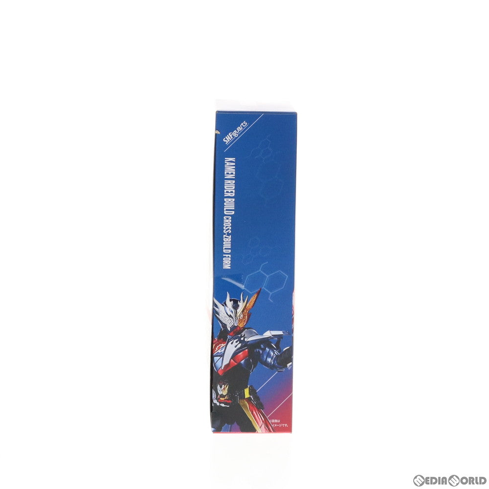 【中古即納】[FIG] 魂ウェブ商店限定 S.H.Figuarts(フィギュアーツ) 仮面ライダービルド クローズビルドフォーム 劇場版 仮面ライダービルド Be The One 完成品 可動フィギュア バンダイスピリッツ(20201231)