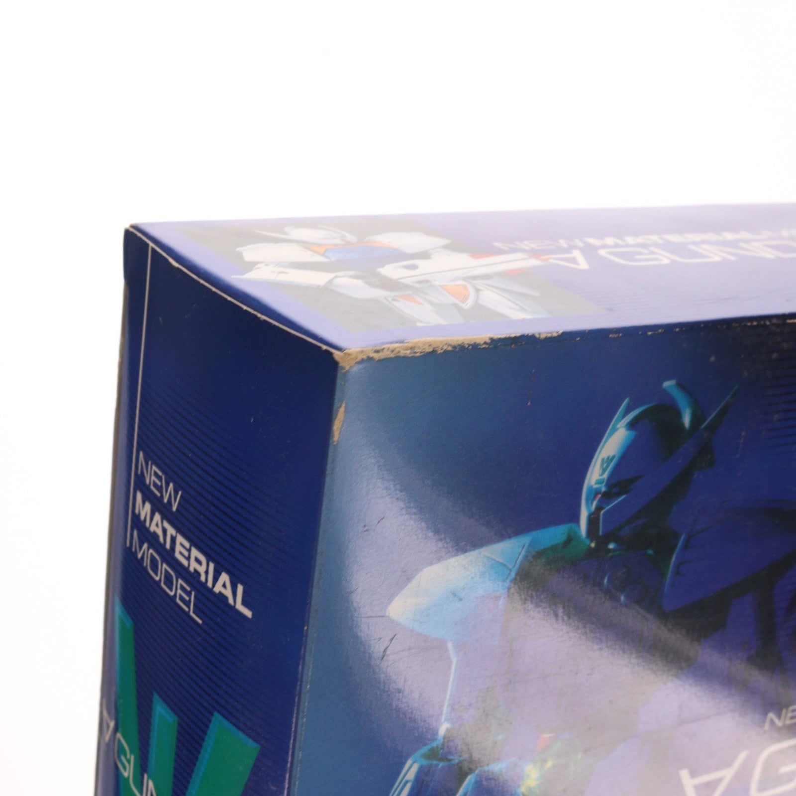【中古即納】[FIG] NEWマテリアルモデル ∀ガンダム(ターンエーガンダム) 完成品 可動フィギュア バンダイ(19991101)
