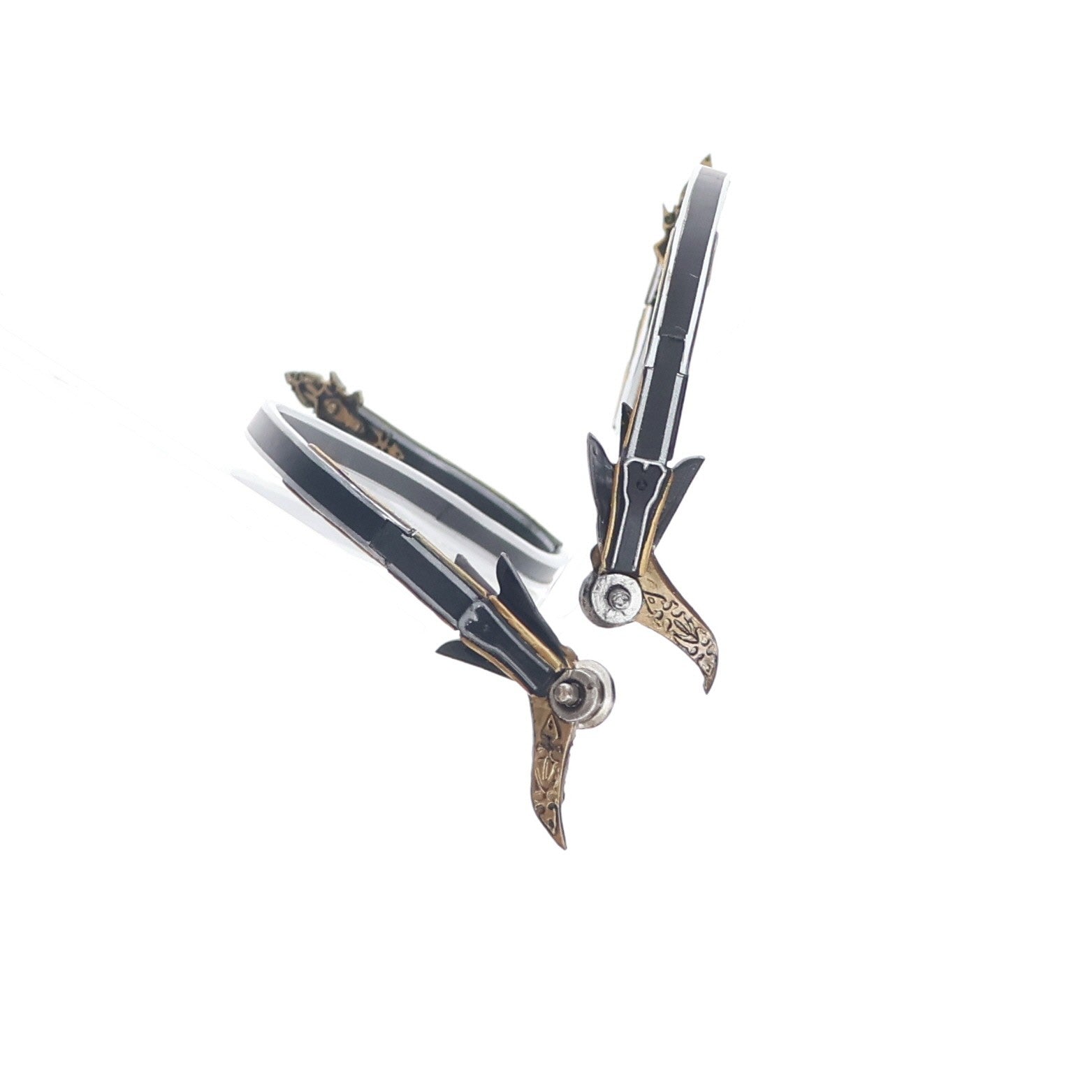 【中古即納】[FIG] (アクセサリ単品) 黄金騎士ガロ本体用硬質マント 牙狼-GARO-(ガロ) 魔戒可動 魔導馬 ゴウテン付属品 フィギュア用アクセサリ バンダイ(20120228)
