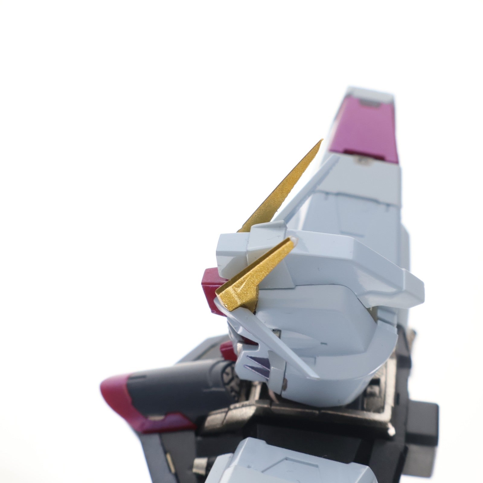 【中古即納】[FIG] (再販) METAL BUILD フリーダムガンダム CONCEPT 2 機動戦士ガンダムSEED(シード) 完成品 可動フィギュア バンダイスピリッツ(20251227)